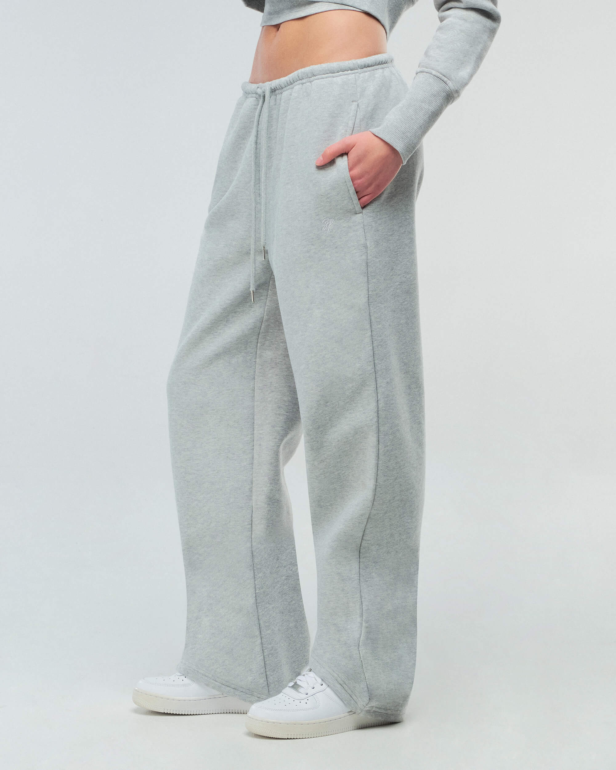 Noah-Loose Fit Flared Joggers