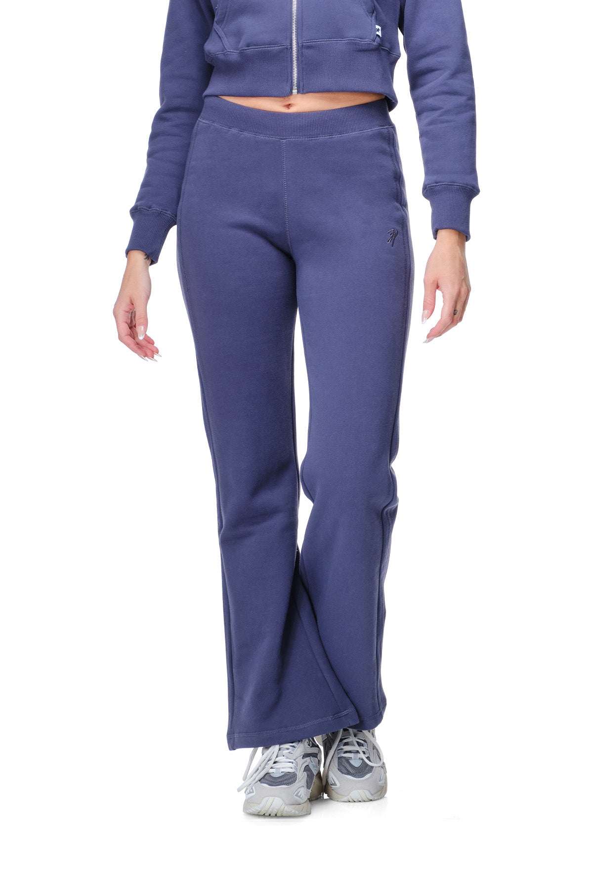 Nora - Fitted Wide Leg Sweatpant