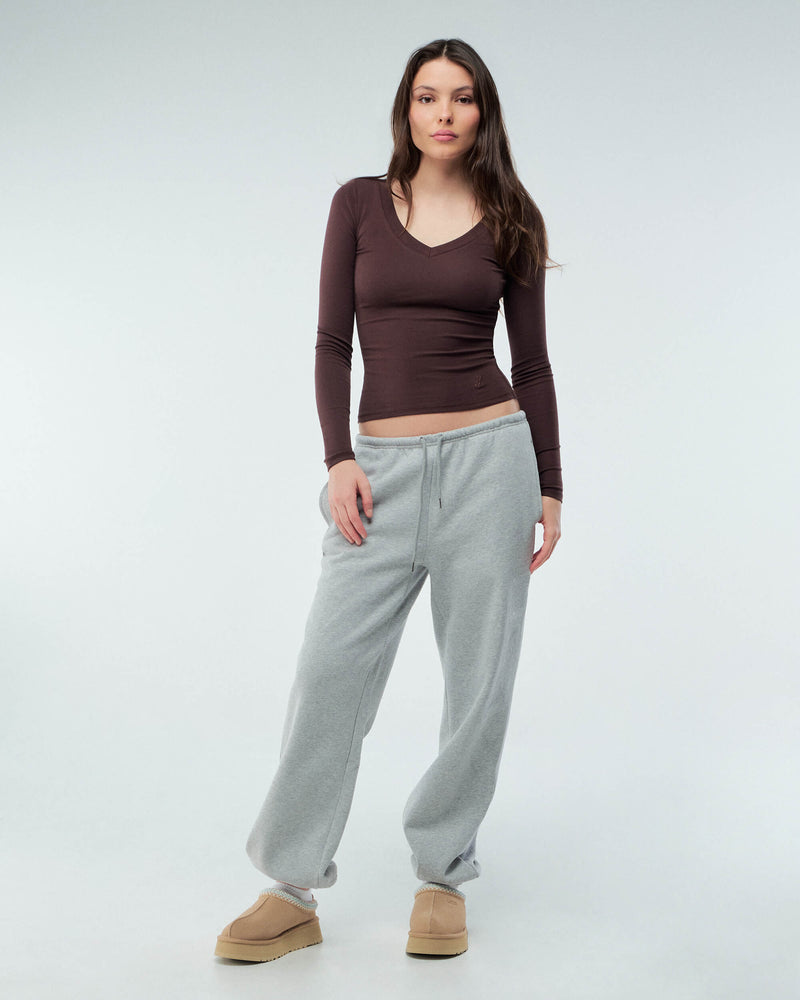 Drew - Fitted V-Neck Long Sleeve Top