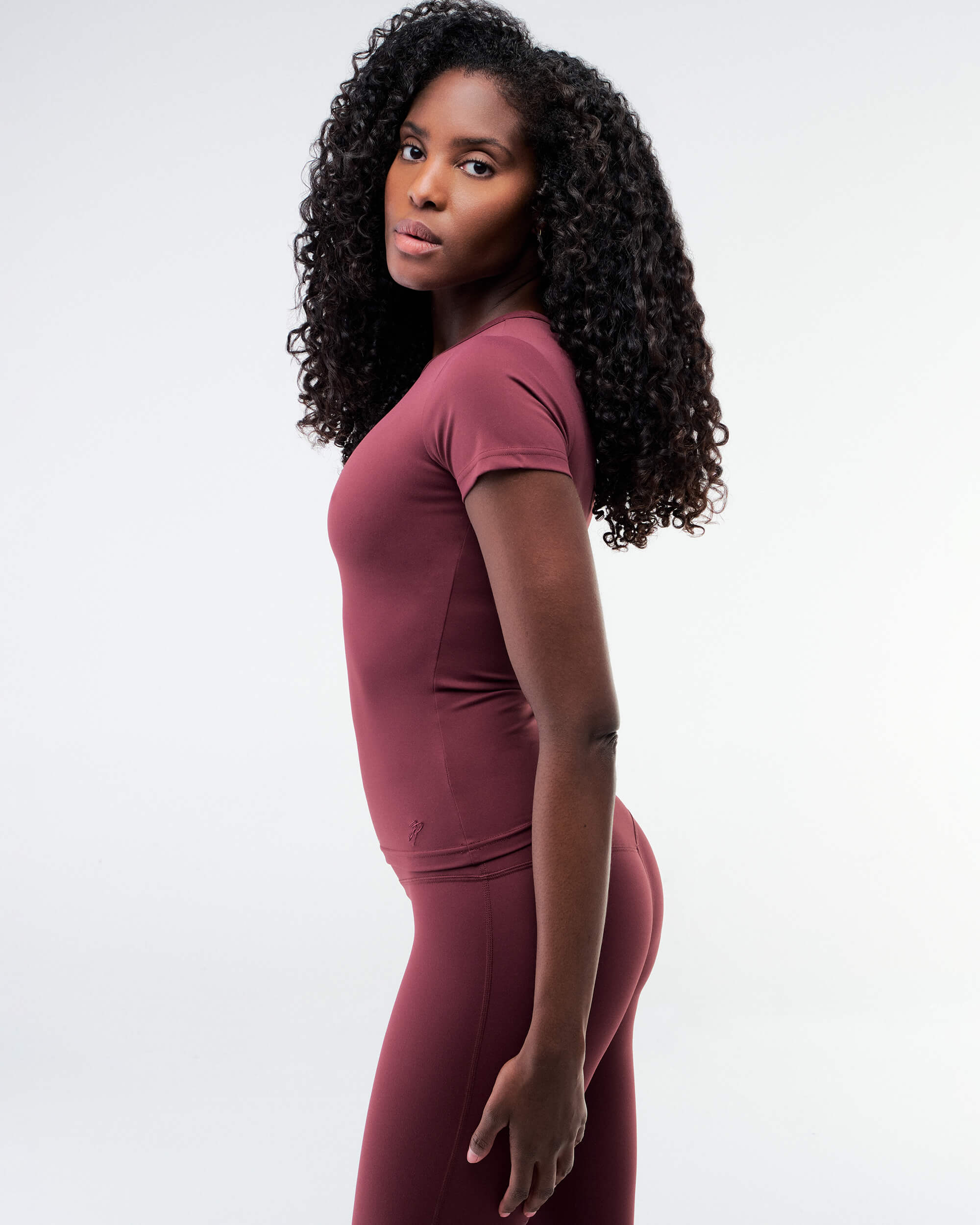 Irene - Fitted Crew Neck Tee