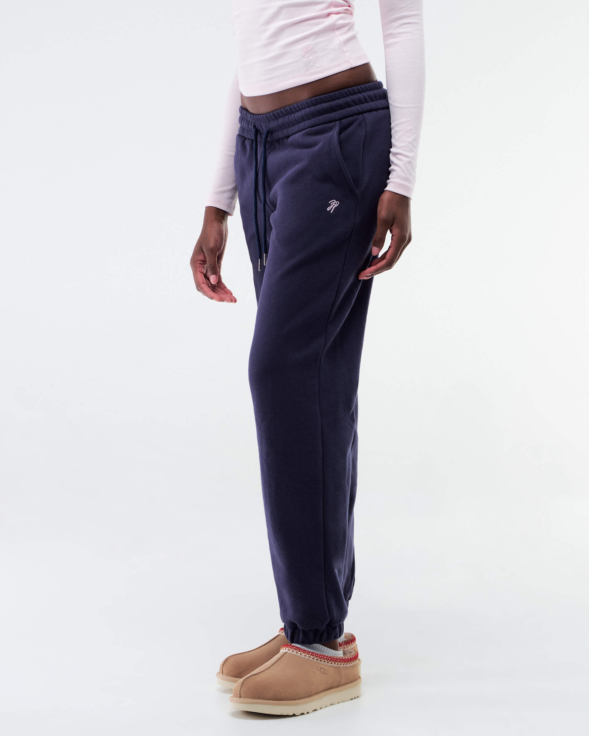 Nona - Semi-Fitted Sweatpants