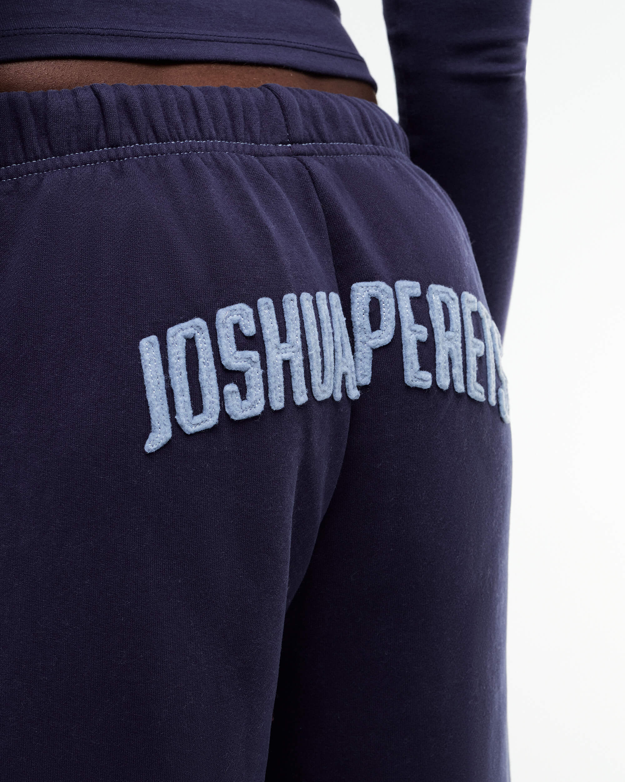 Philly - Relaxed Sweatpant with Logo