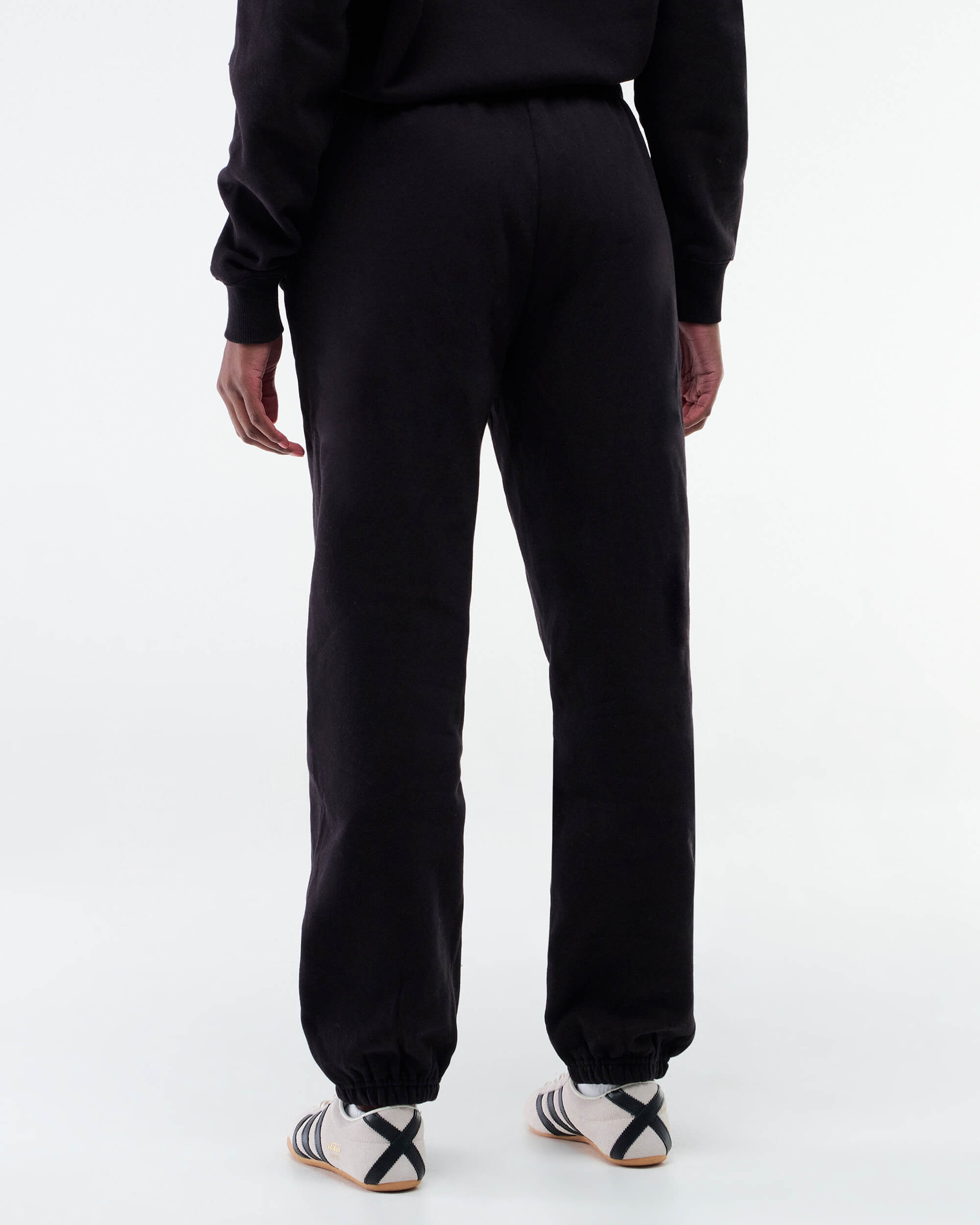 Valeria - Low-Rise Loose Fit Joggers