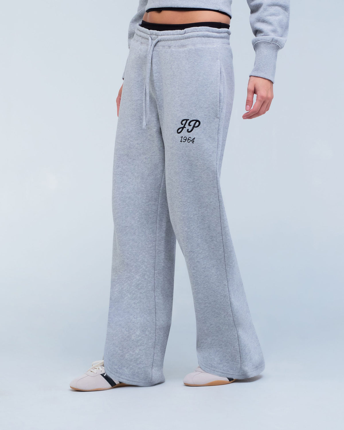 Camryn - Loose Fit Flare Pants