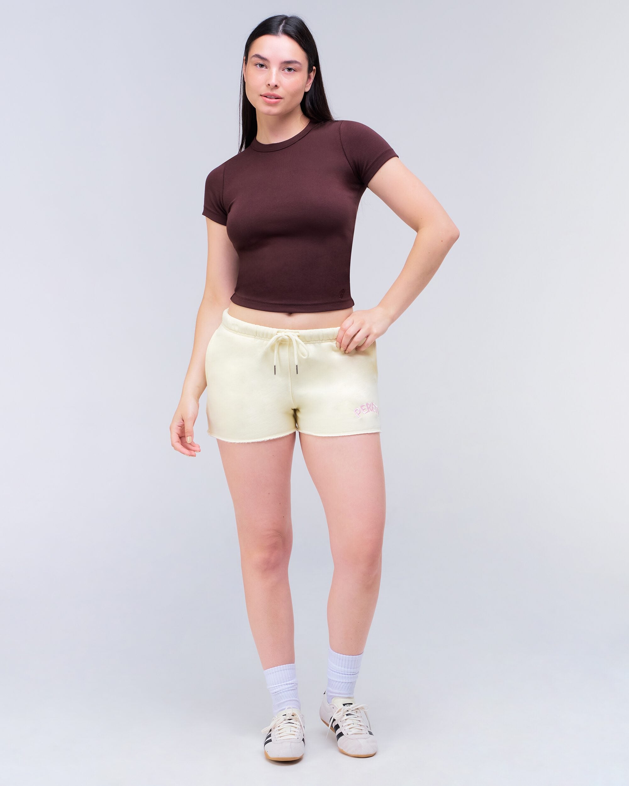 Eileen Fitted Crew Neck Tee in Auburn - full look