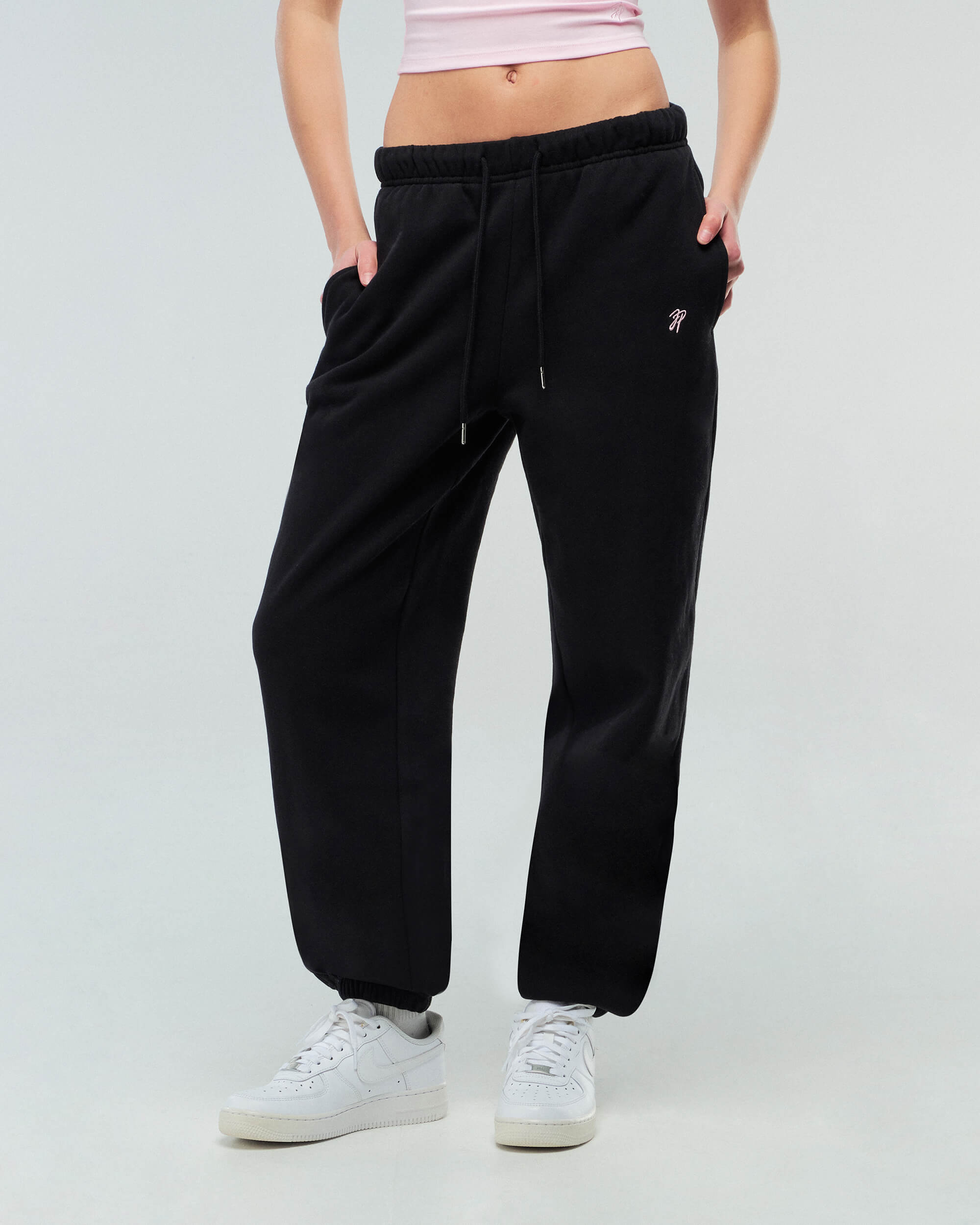 Philly - Relaxed Sweatpant with Logo
