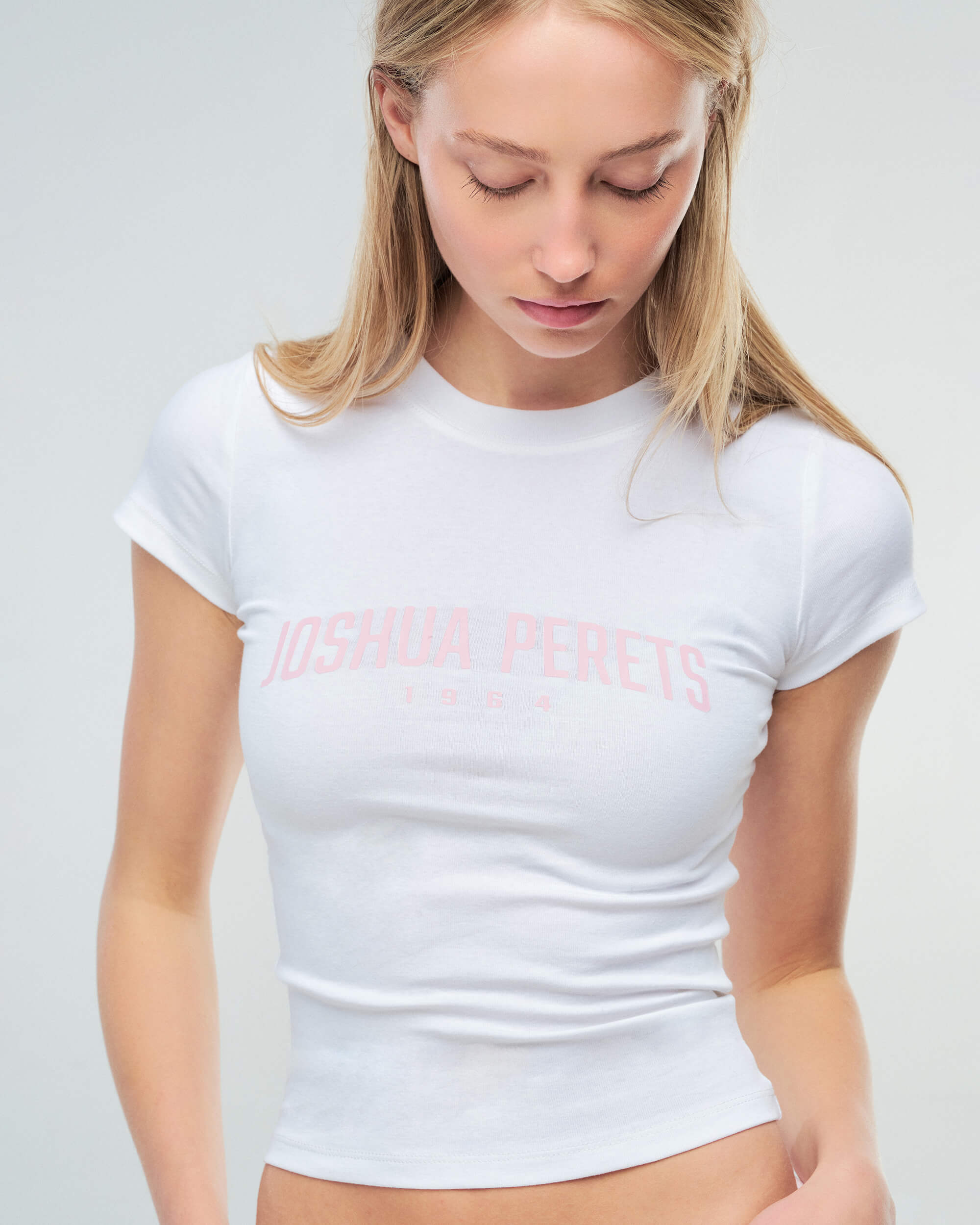 Lacey - Fitted Crew Neck Tee