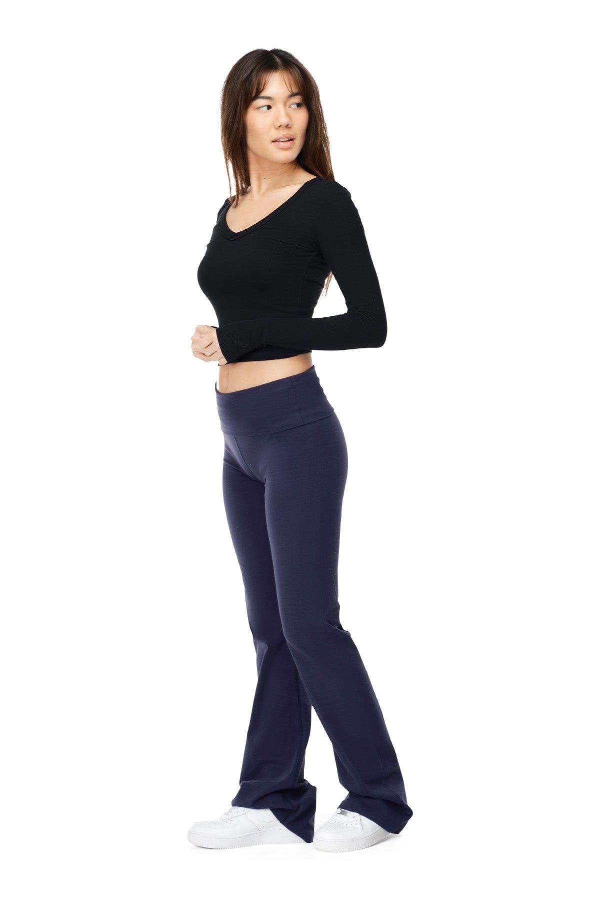 Cali - Fitted Ribbed Scoop V-Neck Long Sleeve