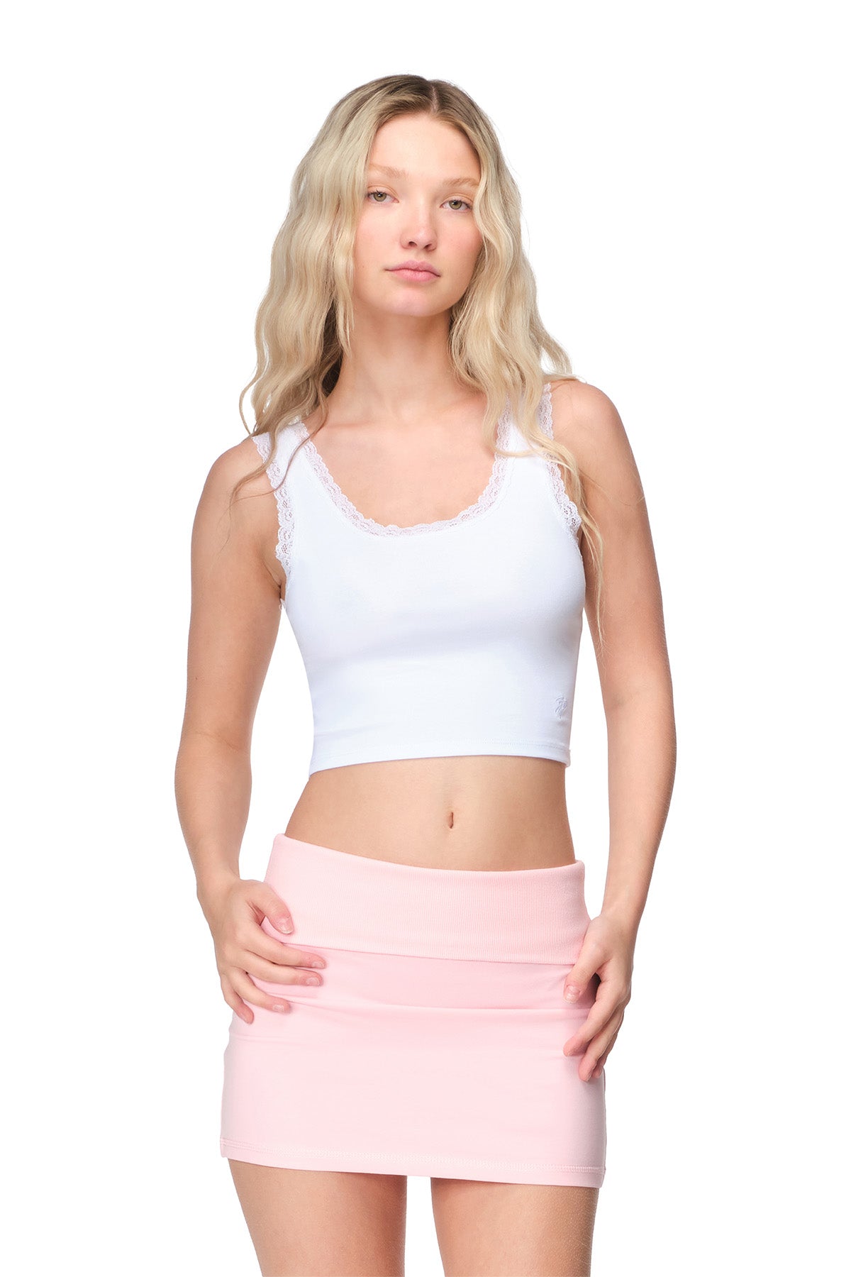Blair - Fitted Scoop Neck Sleeveless Top