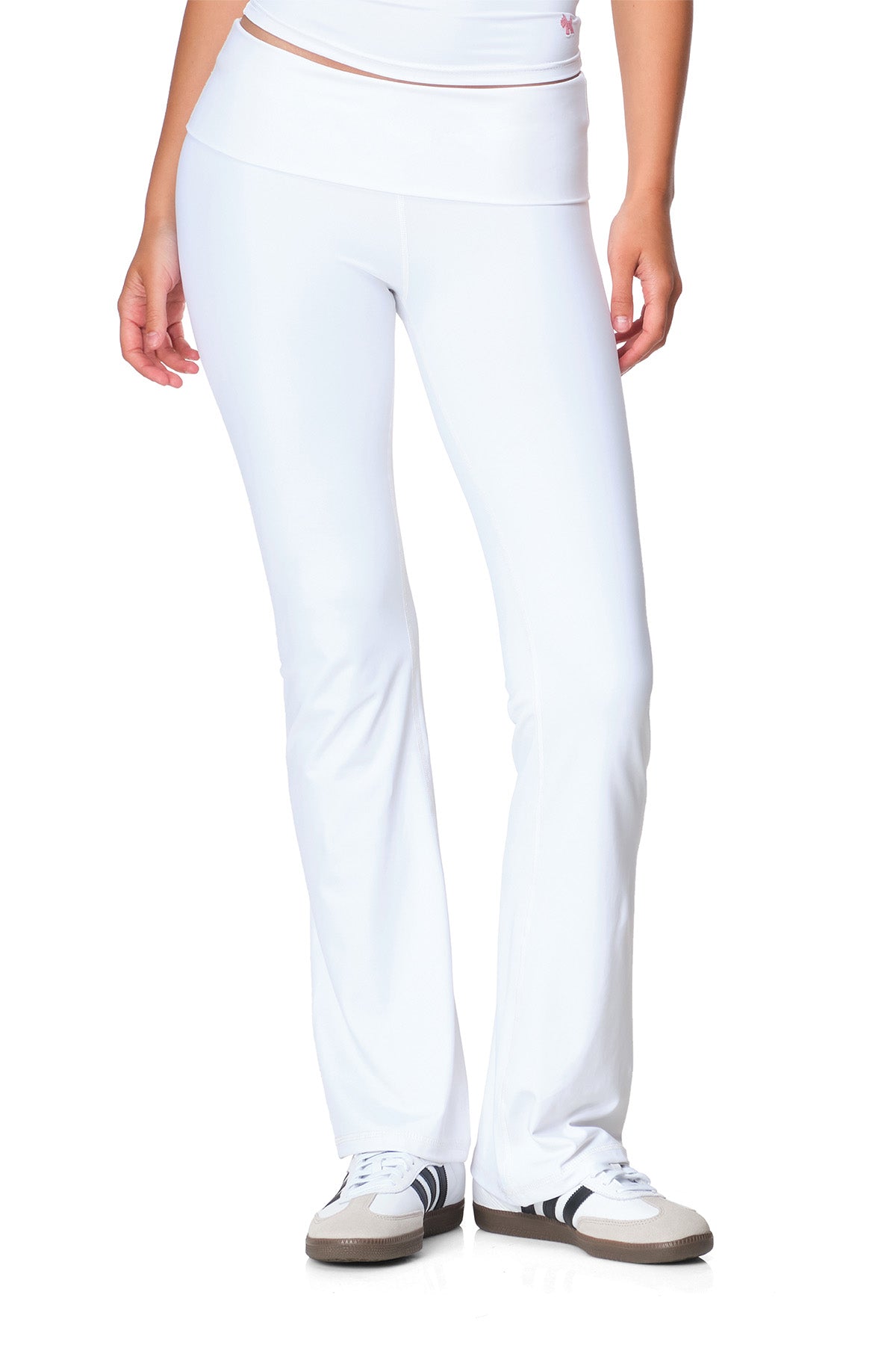 Andy - Fitted Turnover Flare Pant