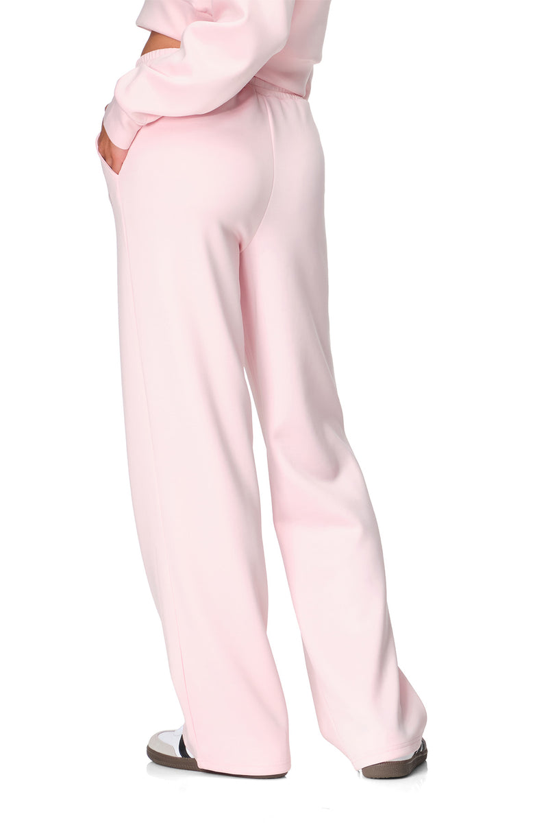 Presley - Semi-Fitted Wide-Leg Pants