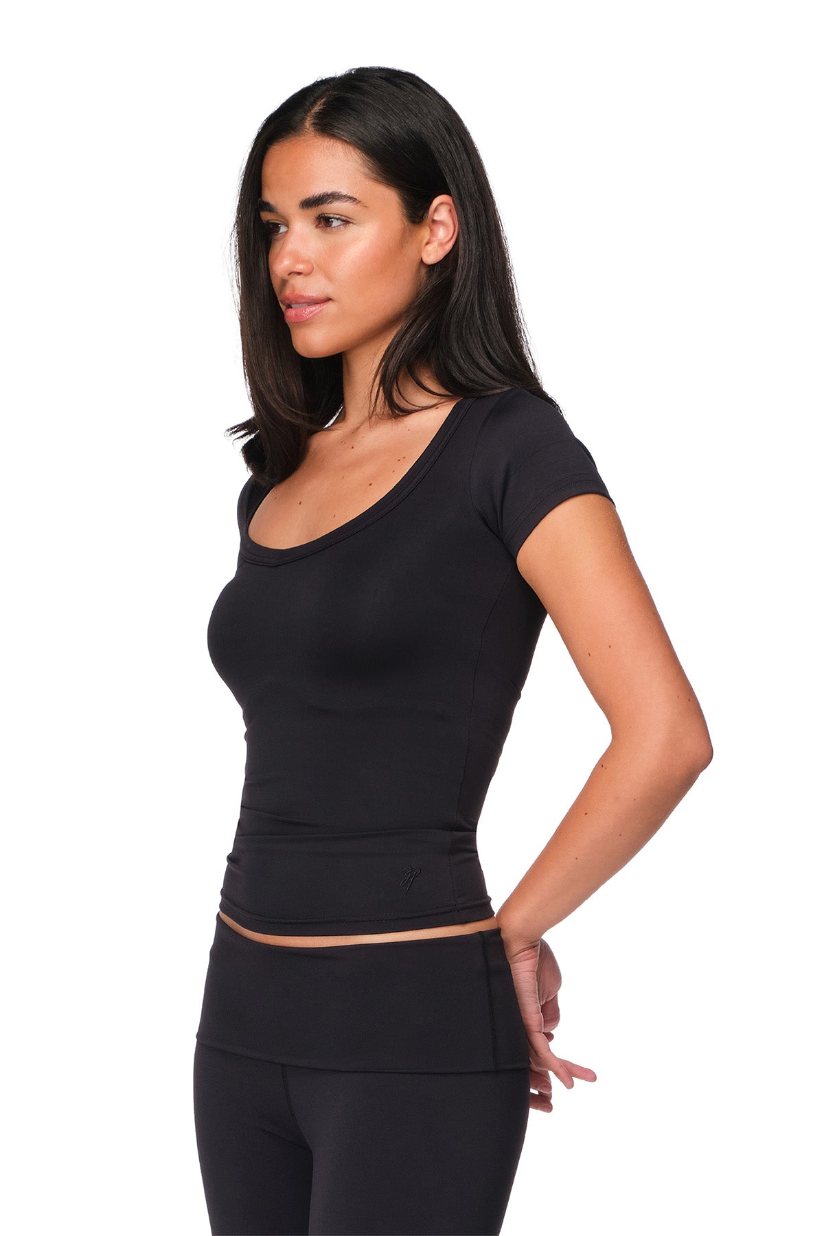 Merv - Fitted V-Neck Tee