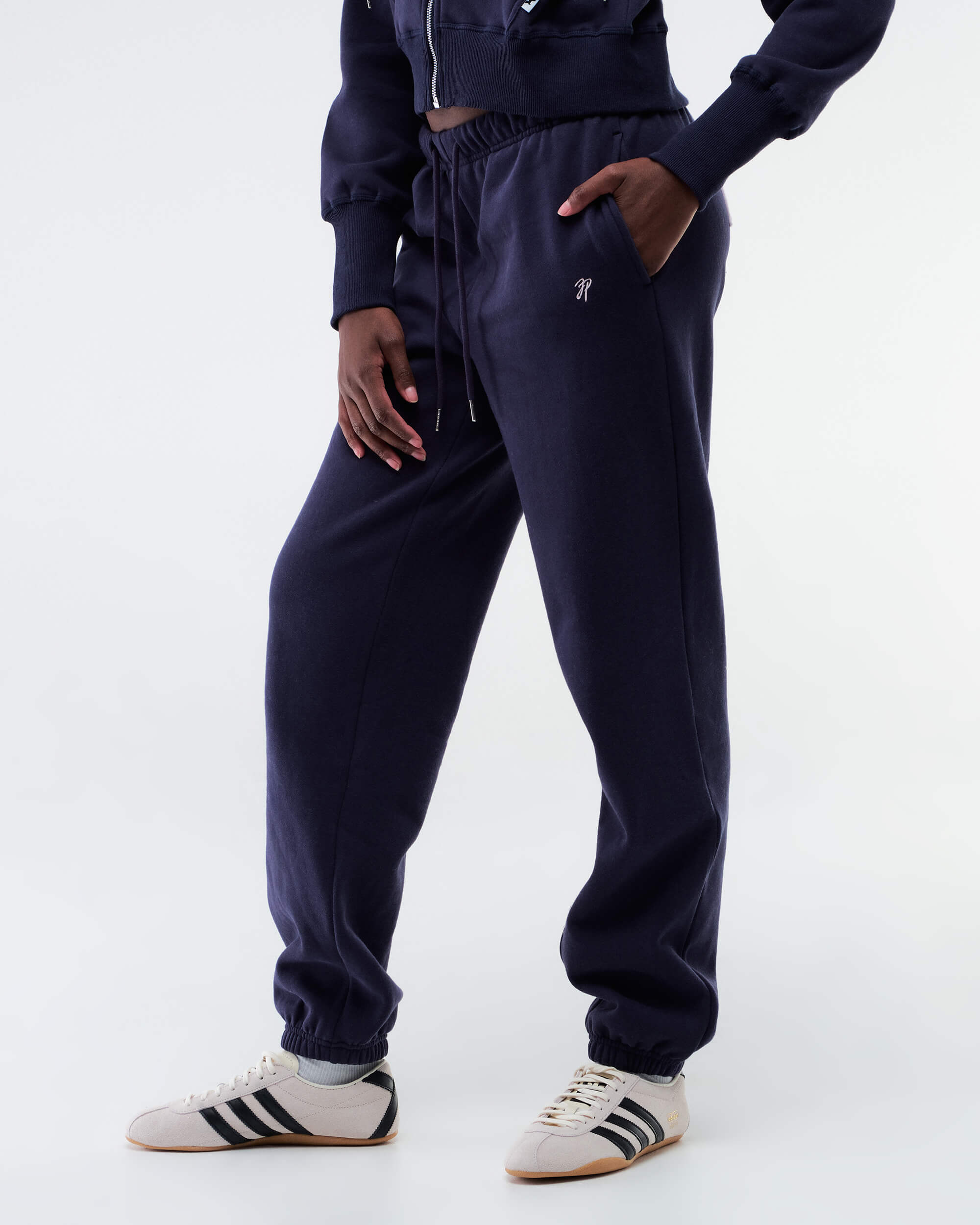 Philly - Relaxed Sweatpant with Logo