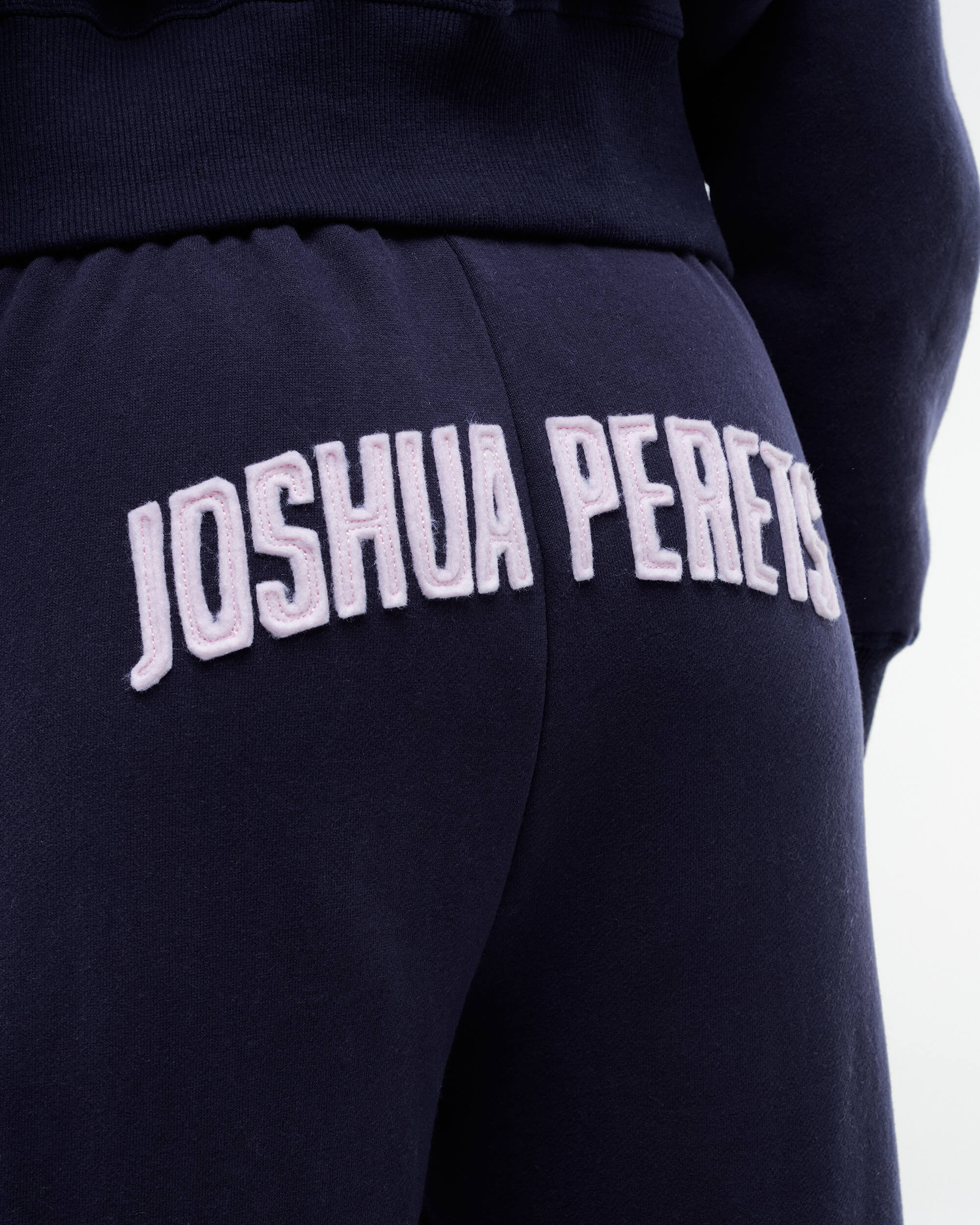Philly - Relaxed Sweatpant with Logo