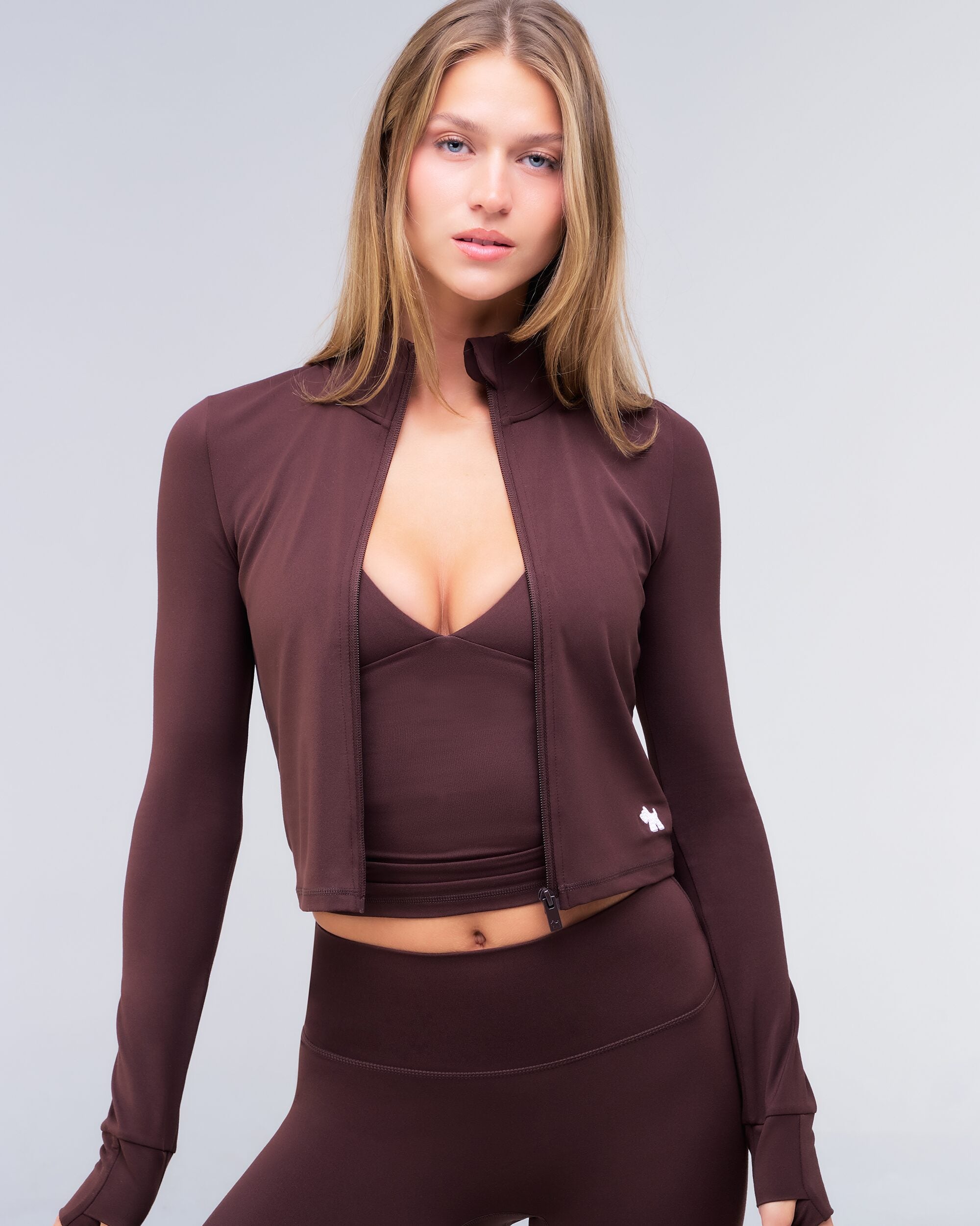 Shay Fitted Mock Neck Zip-Up Long Sleeve Top in Auburn - front