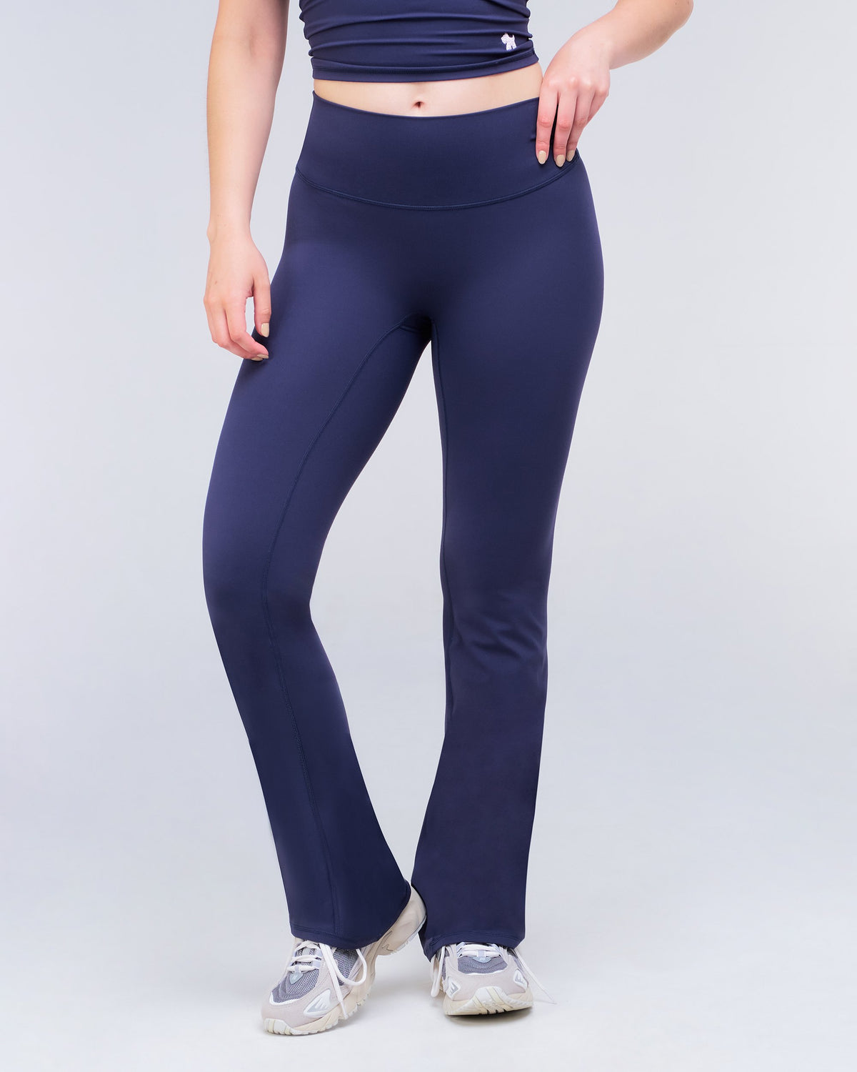Venus - Fitted Flared Leggings