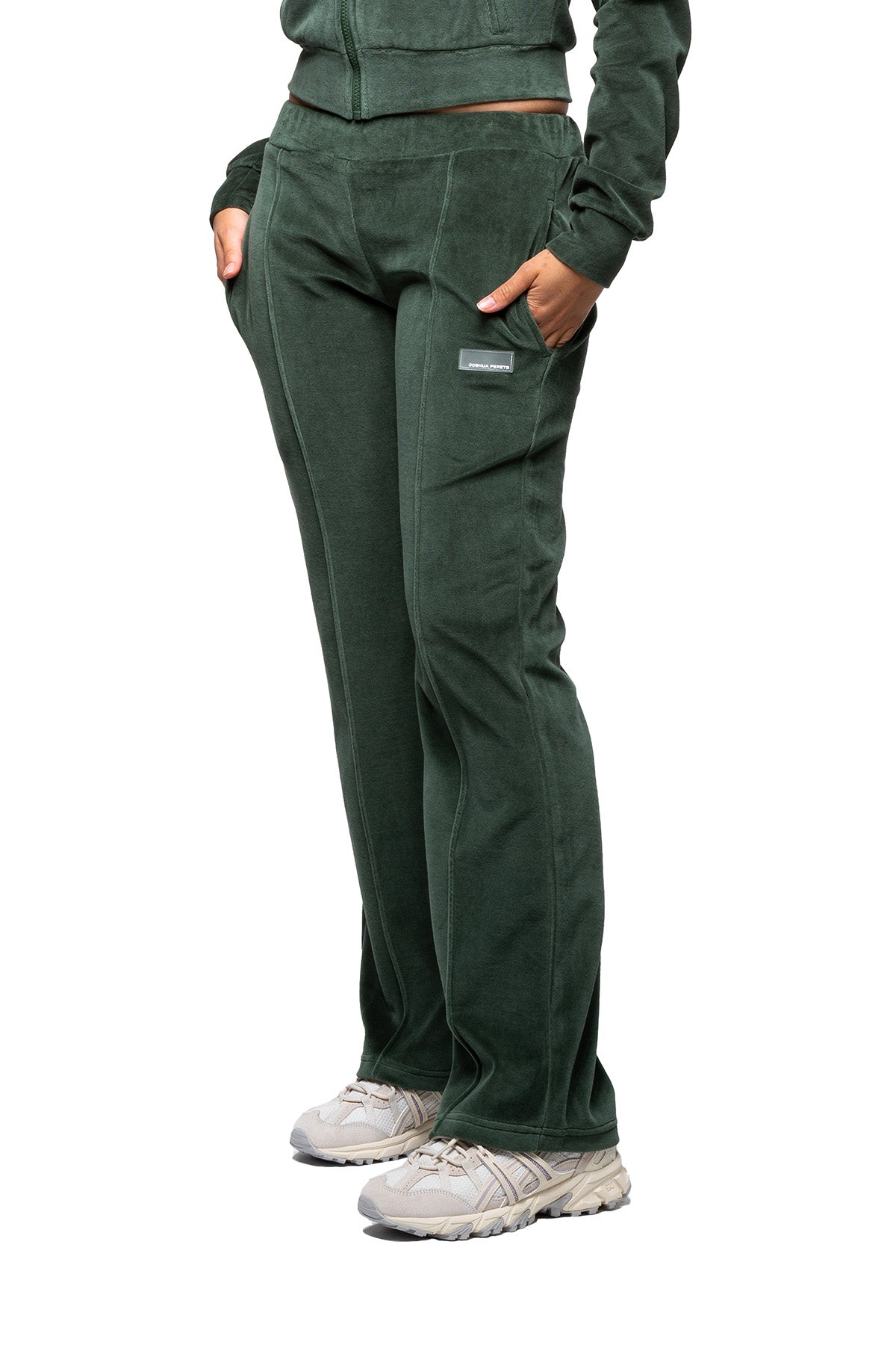 Leah - Semi-Fitted Flared Pant