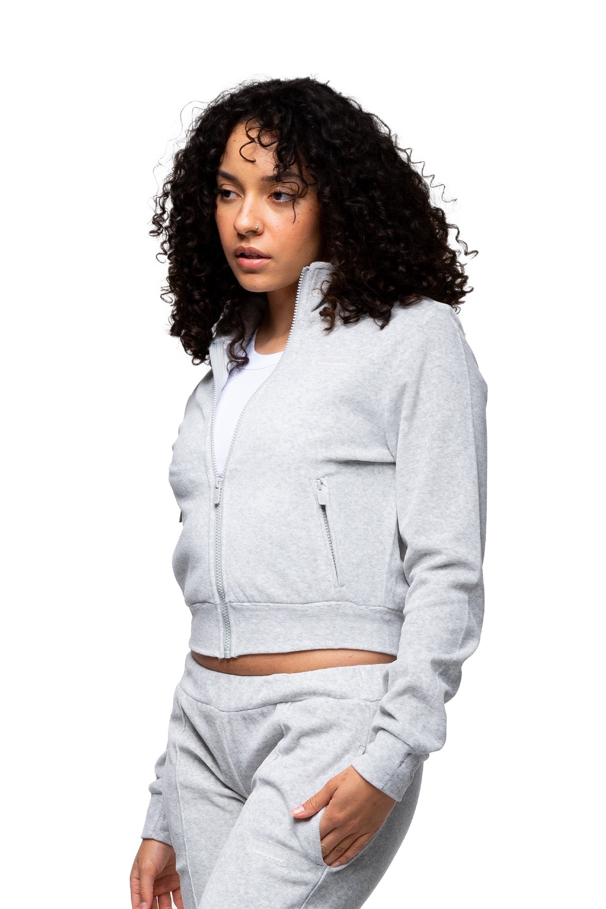 Lucy - Fitted Zip Up