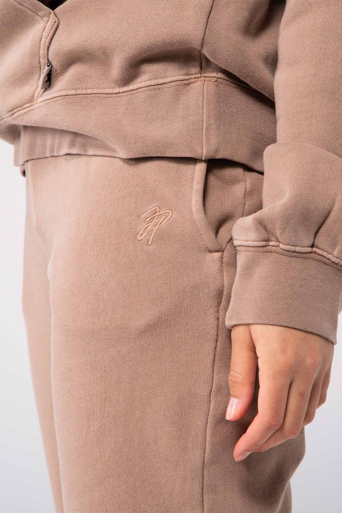 Pantalon – Paris