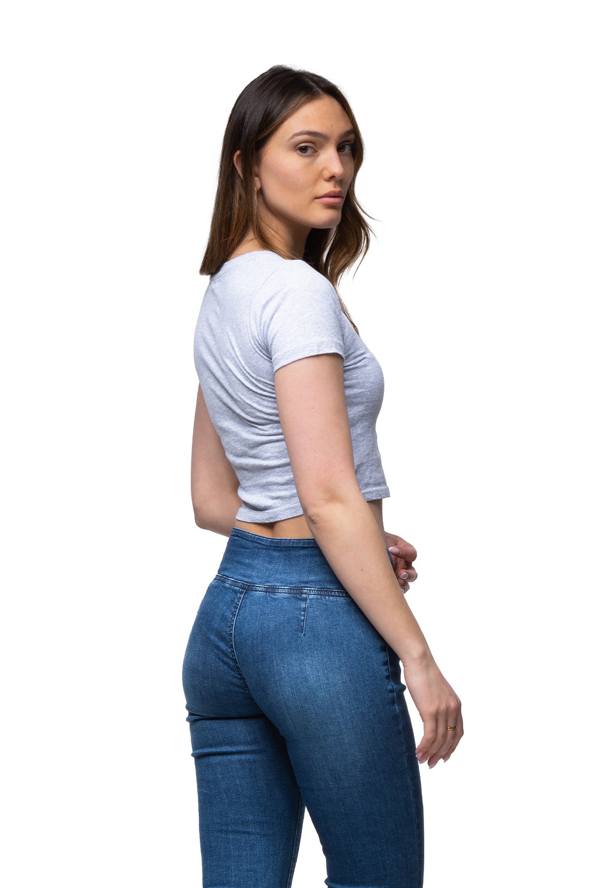 Britt - Cropped V-Neck T-Shirt