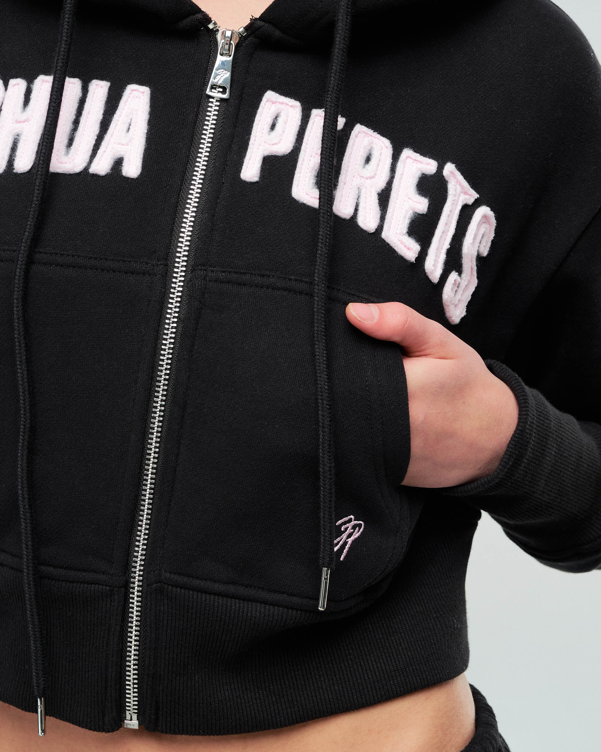 Ari - Semi-Fitted Cropped Zip-up Hoodie