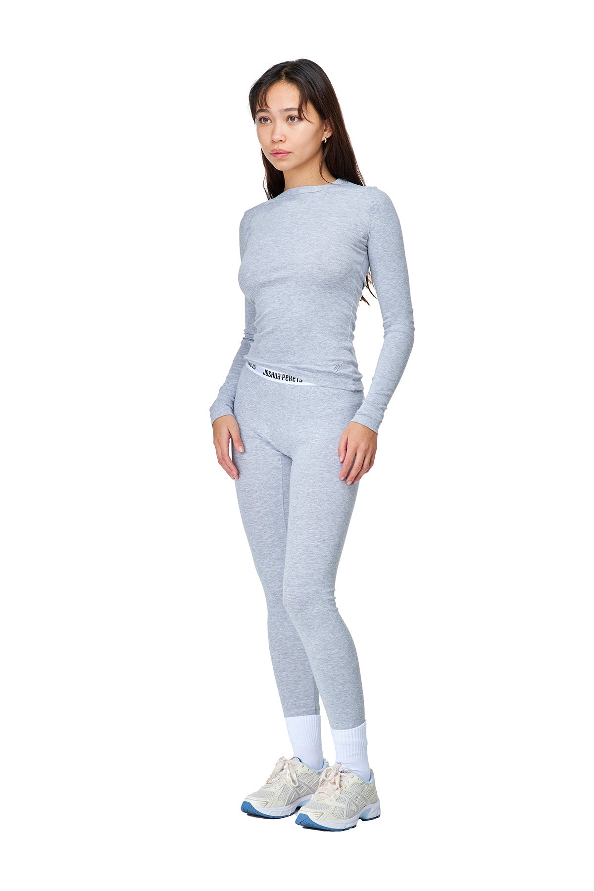 Noor - Soft Lounge Fitted Longsleeve