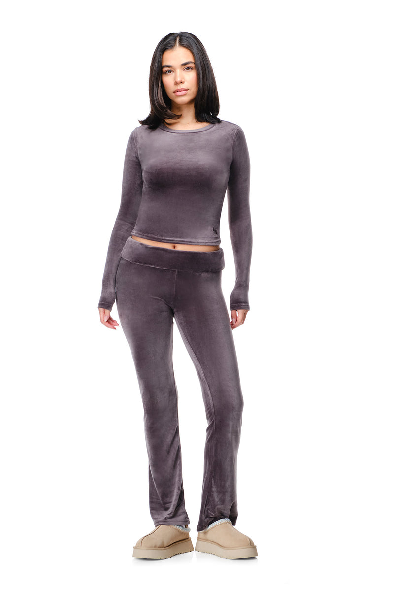 Rosa - Fitted Velour Longsleeve