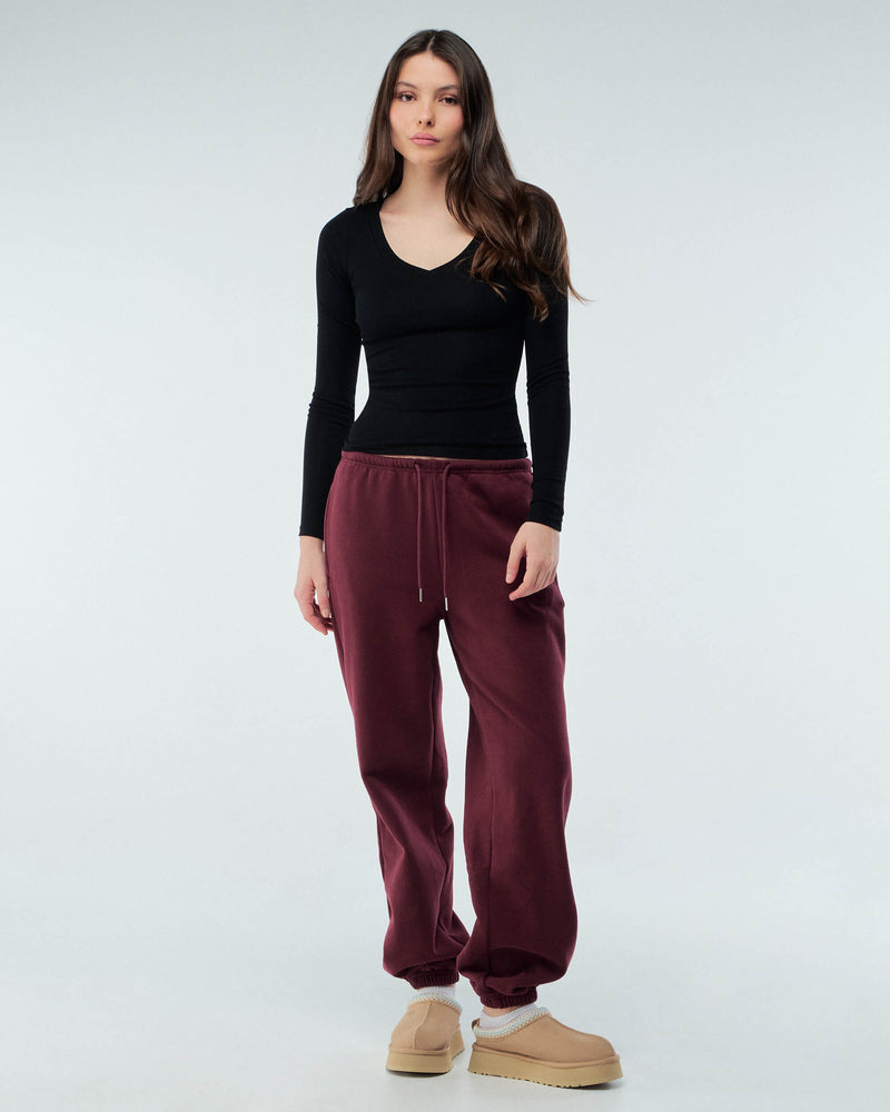 Drew - Fitted V-Neck Long Sleeve Top