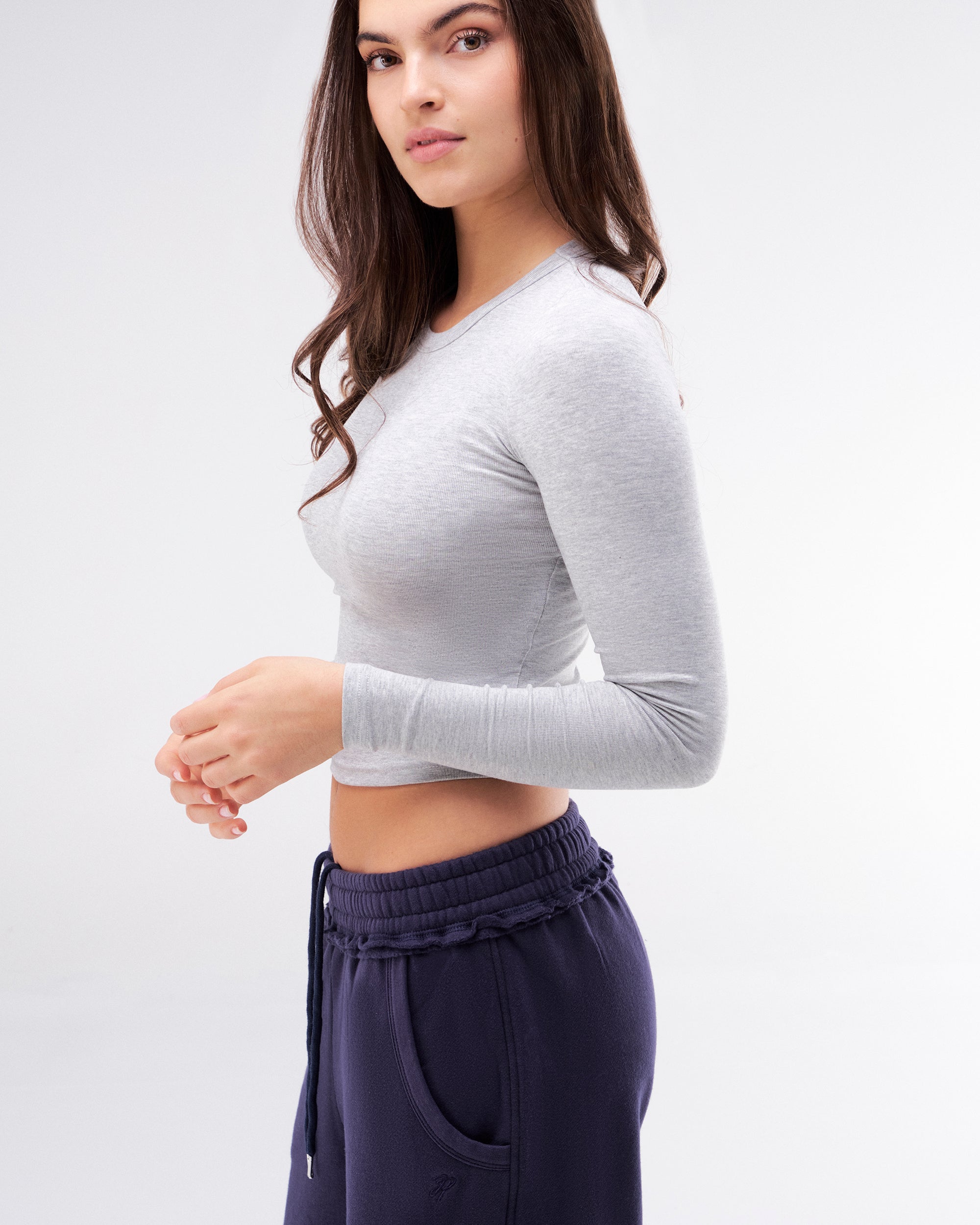 Molly - Fitted Crew Neck Long Sleeve Top