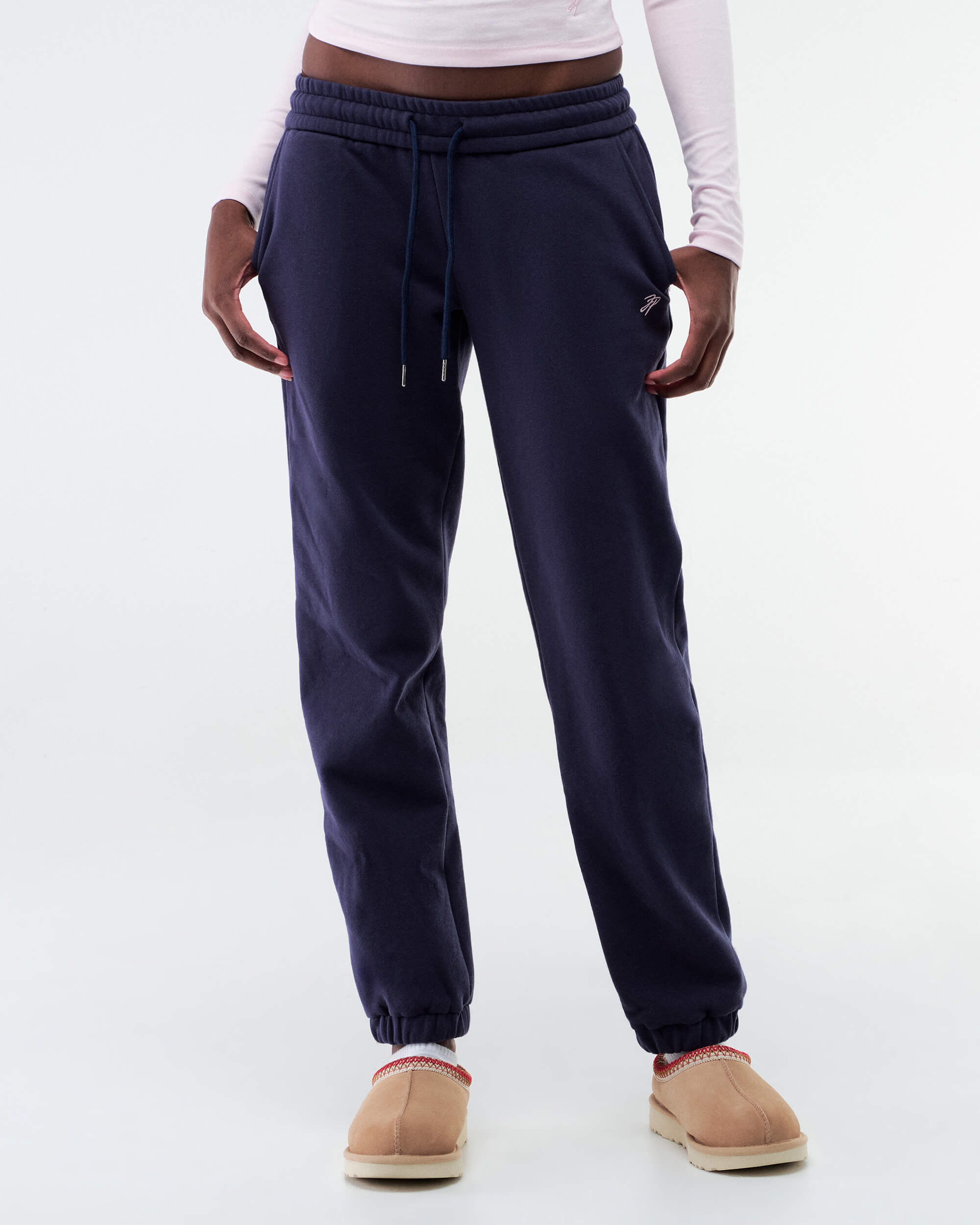 Nona - Semi-Fitted Sweatpants
