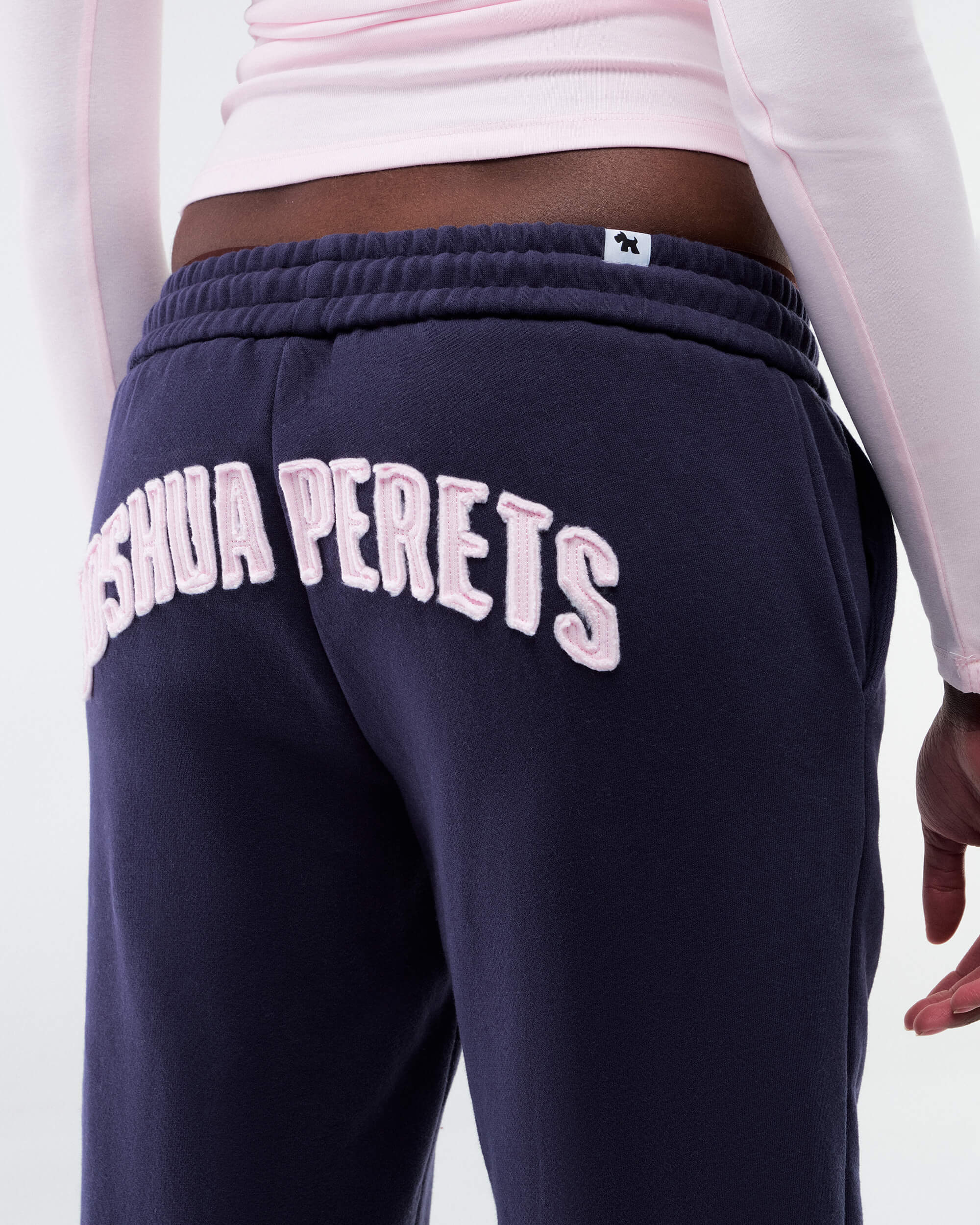 Nona - Semi-Fitted Sweatpants