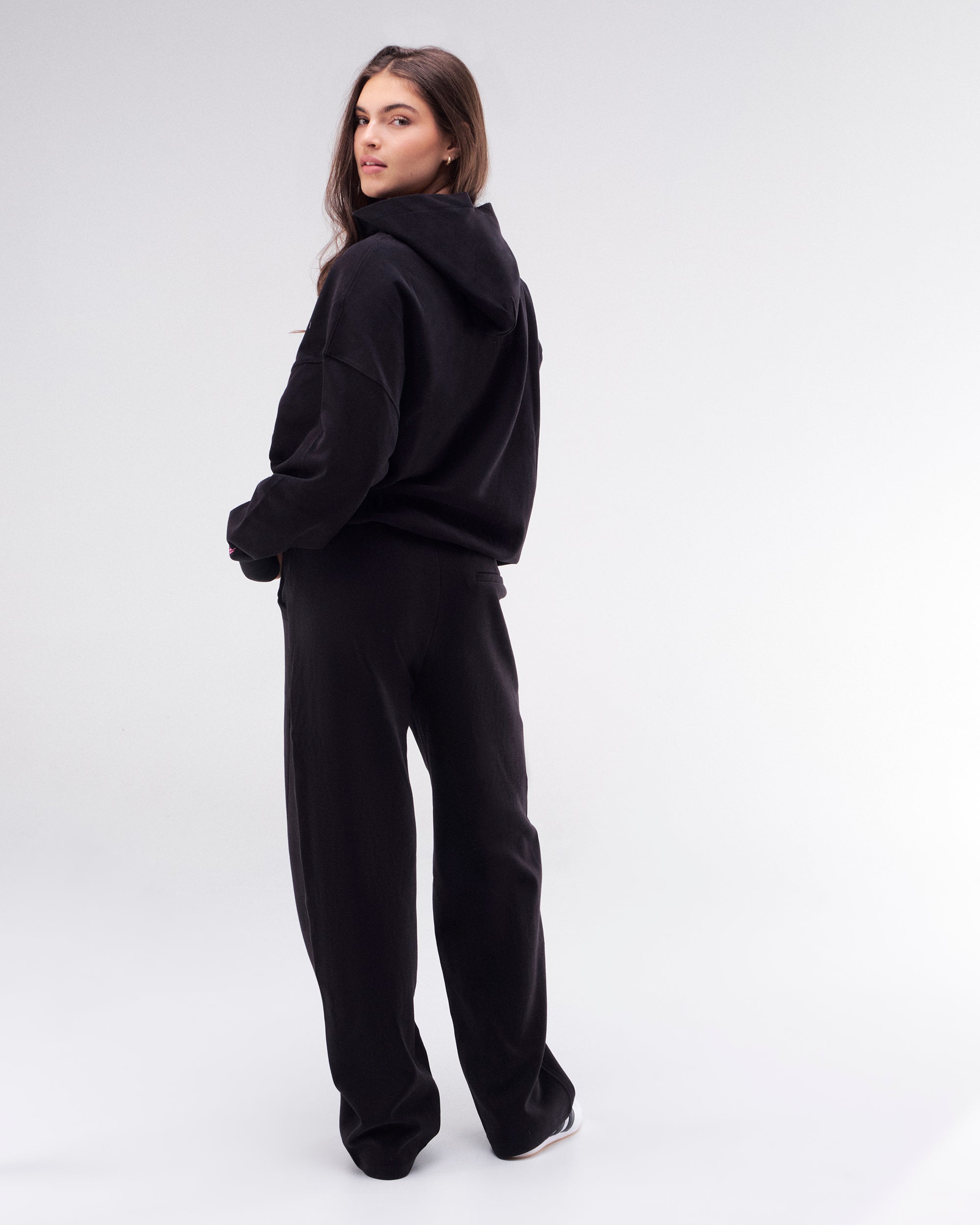 Olo - Oversized Barrel Pants