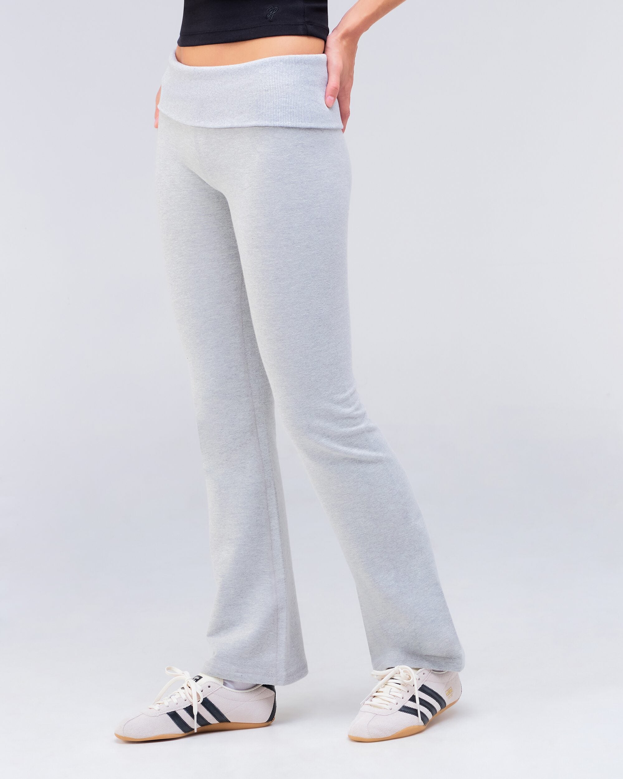 Remi Fitted Turnover Flare Pant in Grey Mix - side