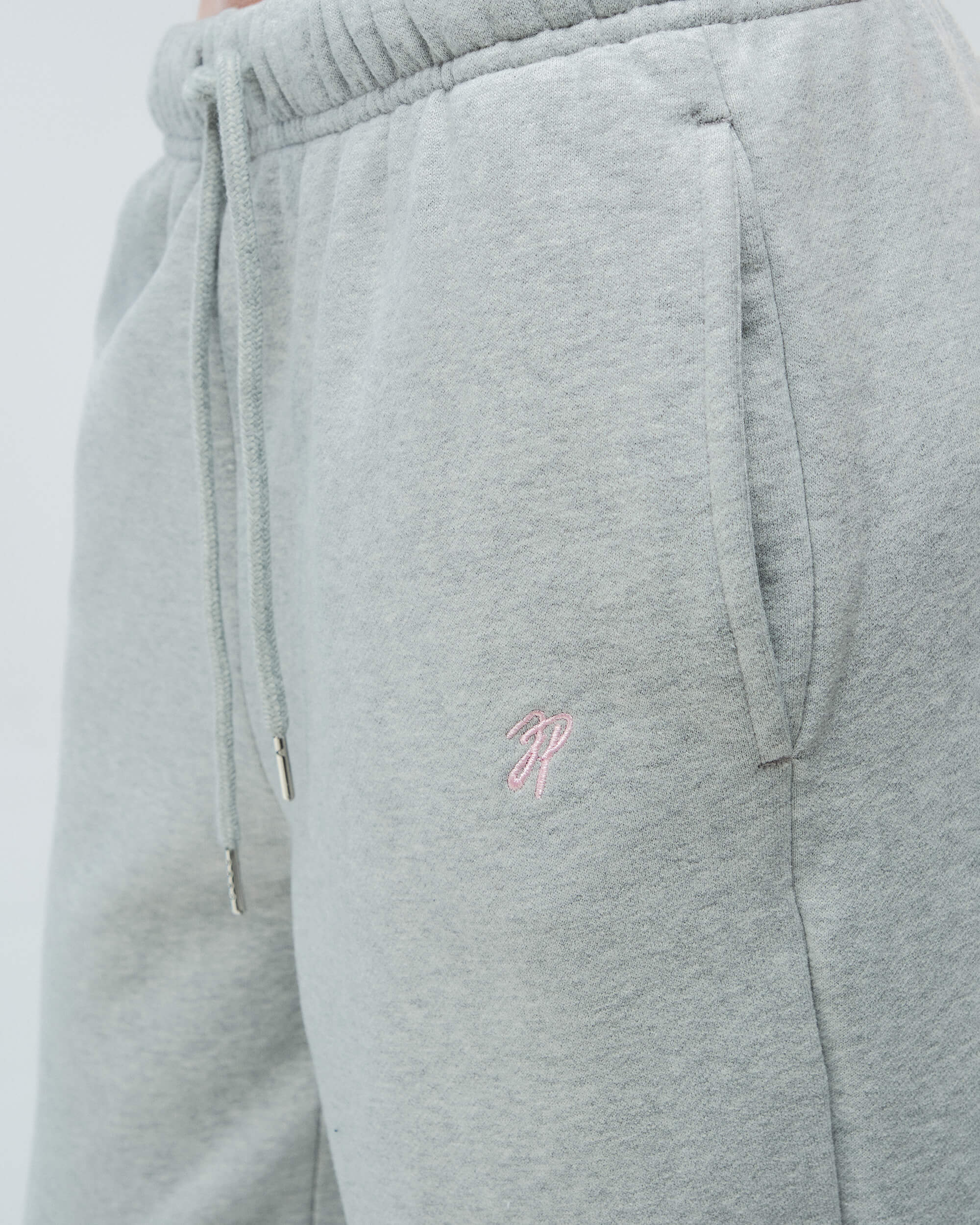 Philly - Relaxed Sweatpant with Logo