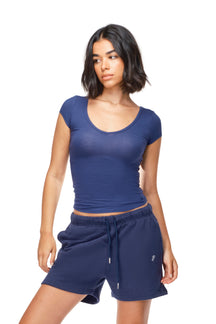 Ada - Fitted V-Neck Top