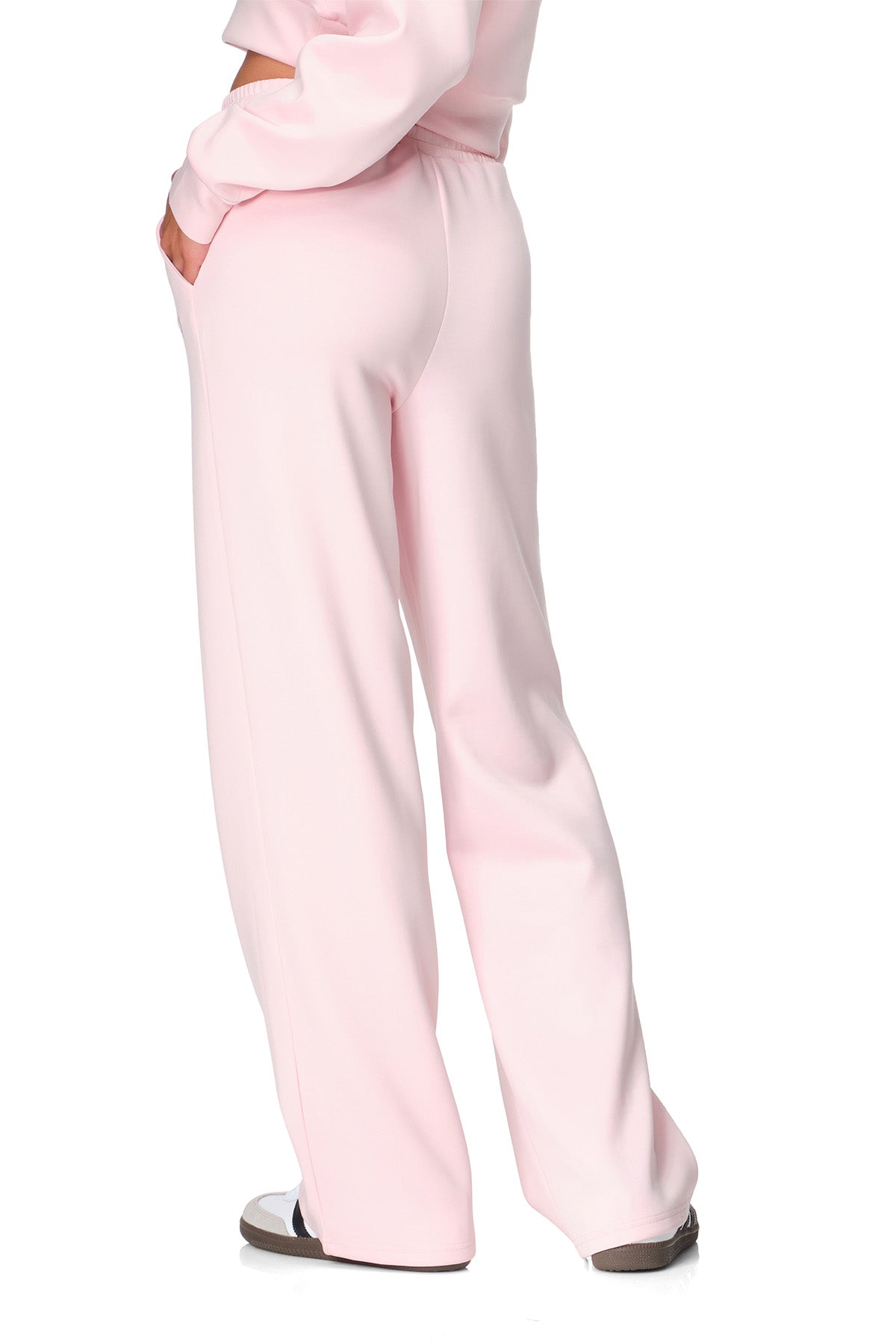 Presley -  Semi-Fitted Wide-Leg Pants