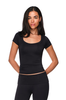 Merv - Fitted V-Neck Tee