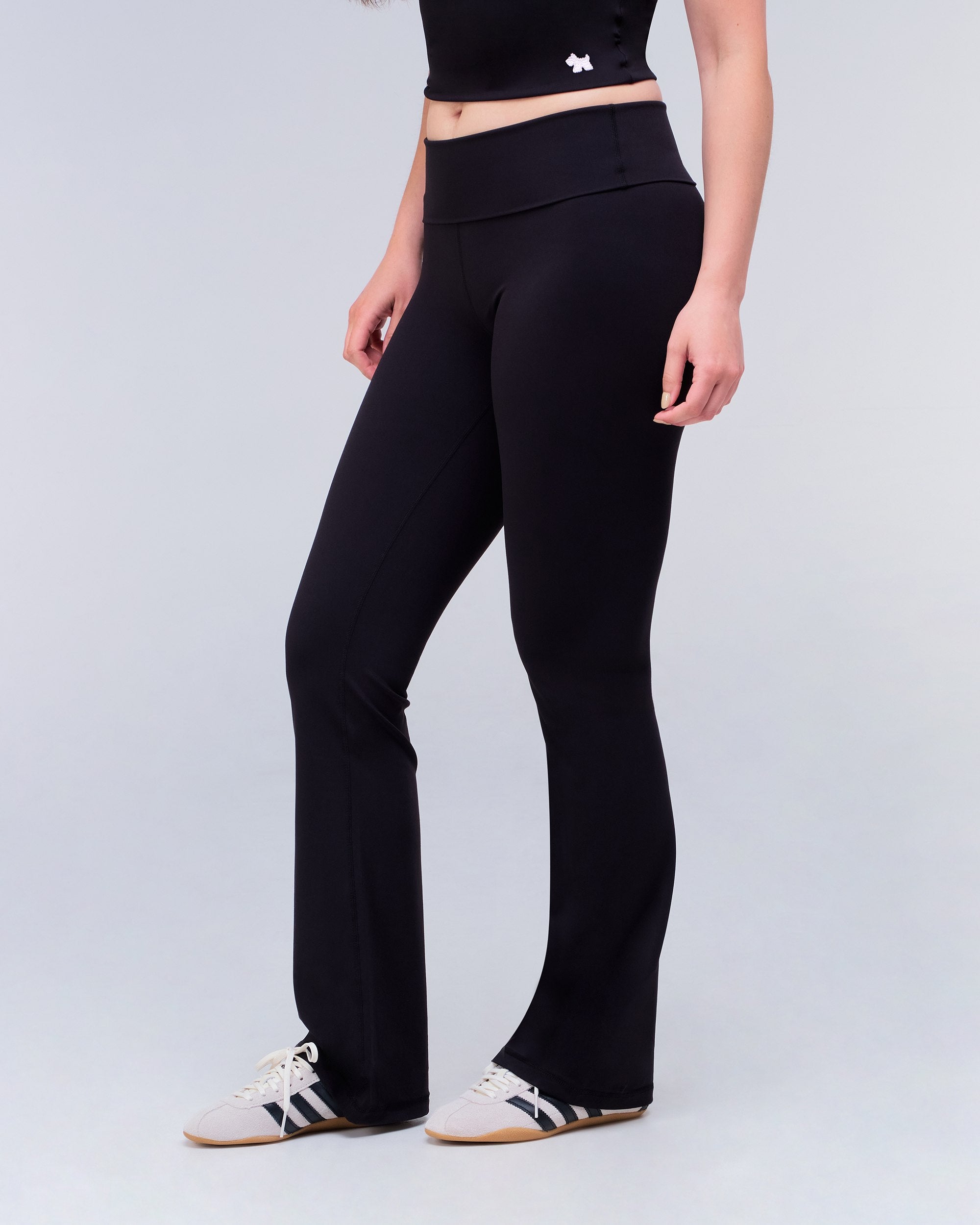 Andy - Fitted Turnover Flare Pant