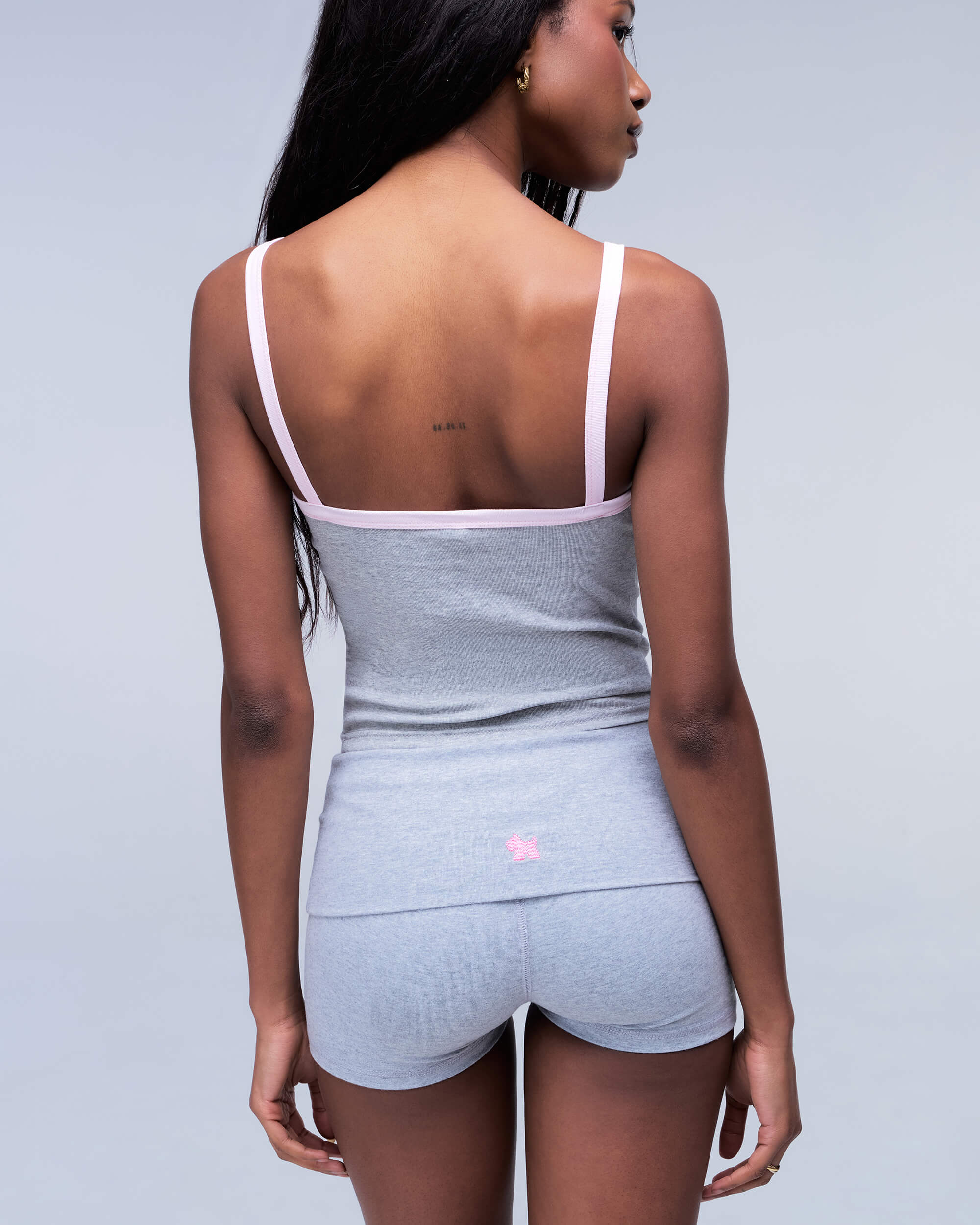 Emmett – Shorts ajustés avec taille à revers