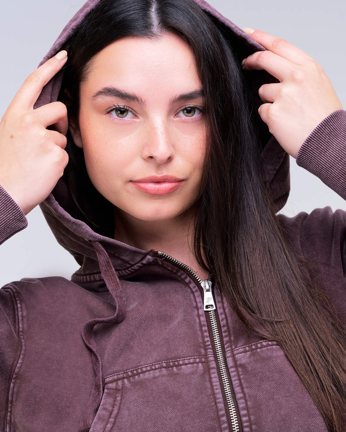 Maya - Semi-Relaxed Cropped Zip-up Hoodie