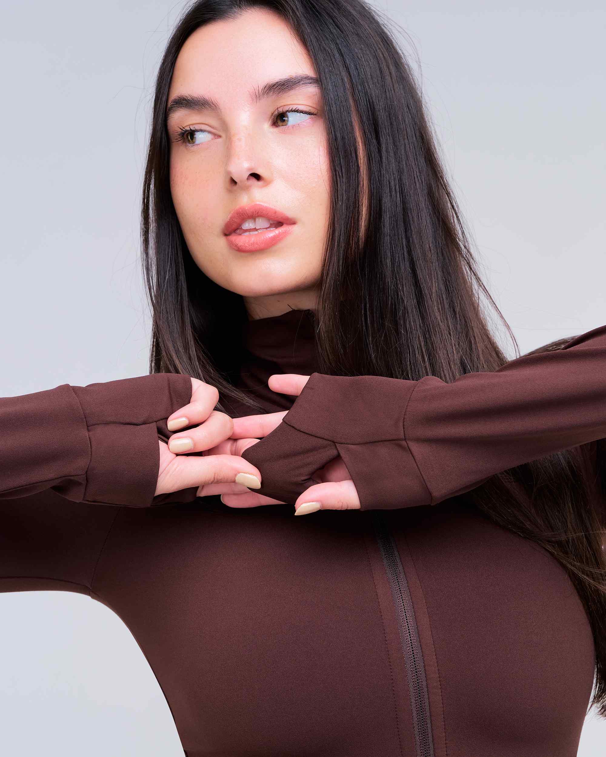 Millie - Fitted Mock Neck Zip-Up Long Sleeve Top