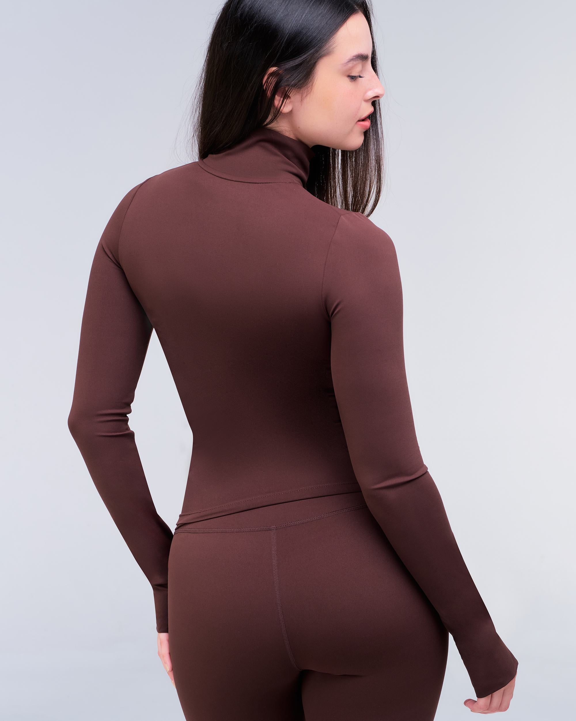 Millie - Fitted Mock Neck Zip-Up Long Sleeve Top