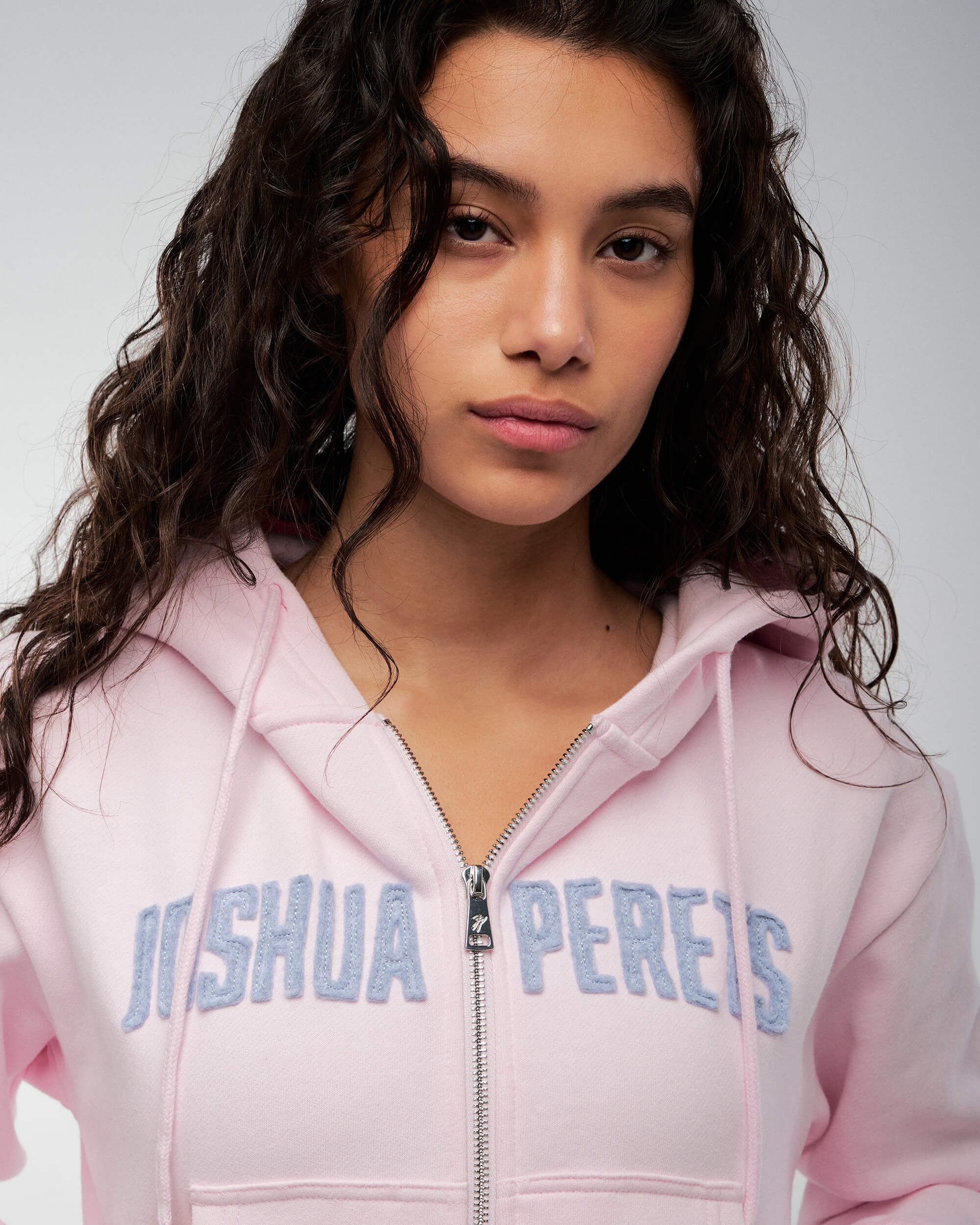 Paige – Hoodie zippé à coupe décontractée