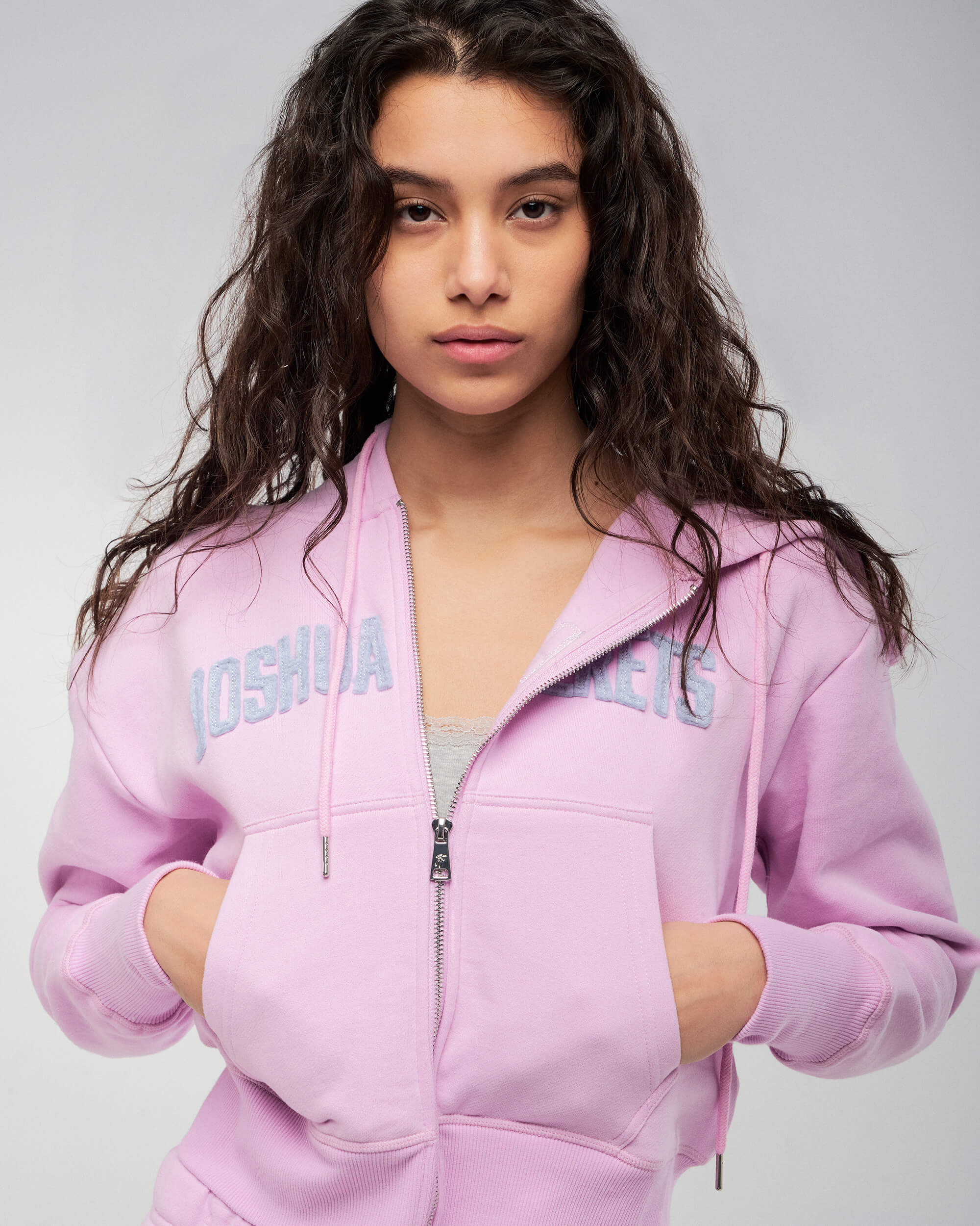 Paige – Hoodie zippé à coupe décontractée