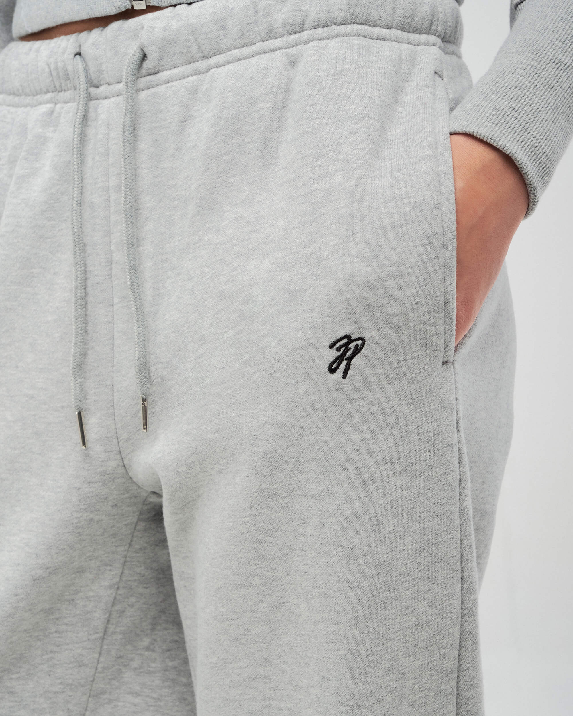 Philly - Relaxed Sweatpant with Logo