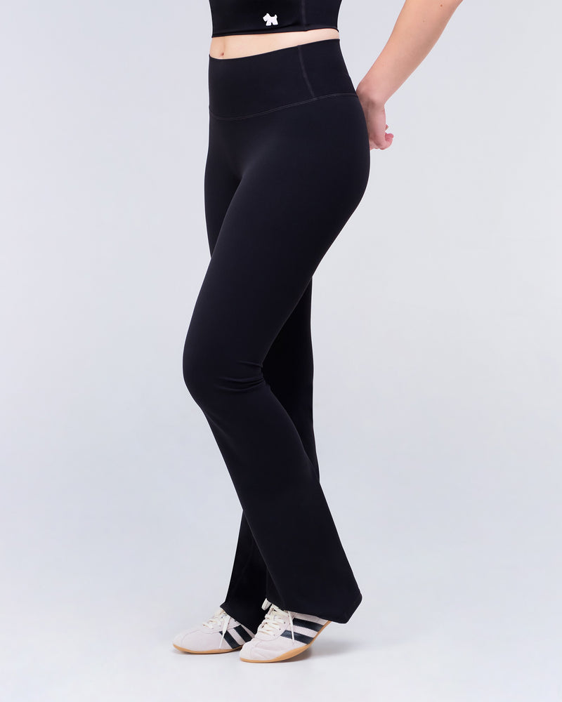 Venus - Fitted Flared Leggings
