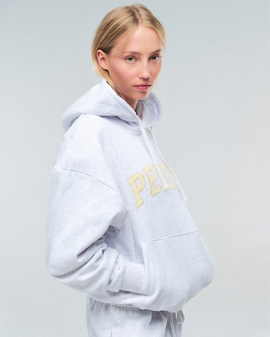 Yel - Oversized Pullover Hoodie