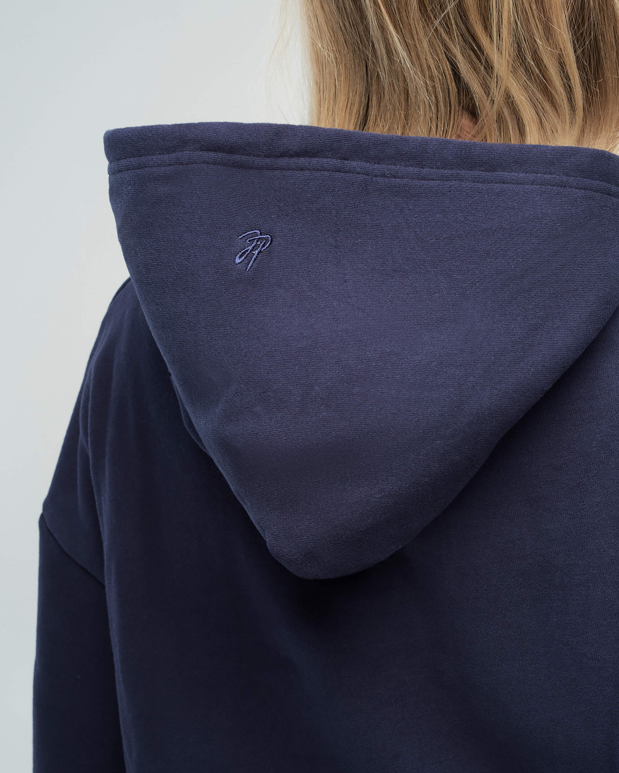 Yel - Oversized Pullover Hoodie