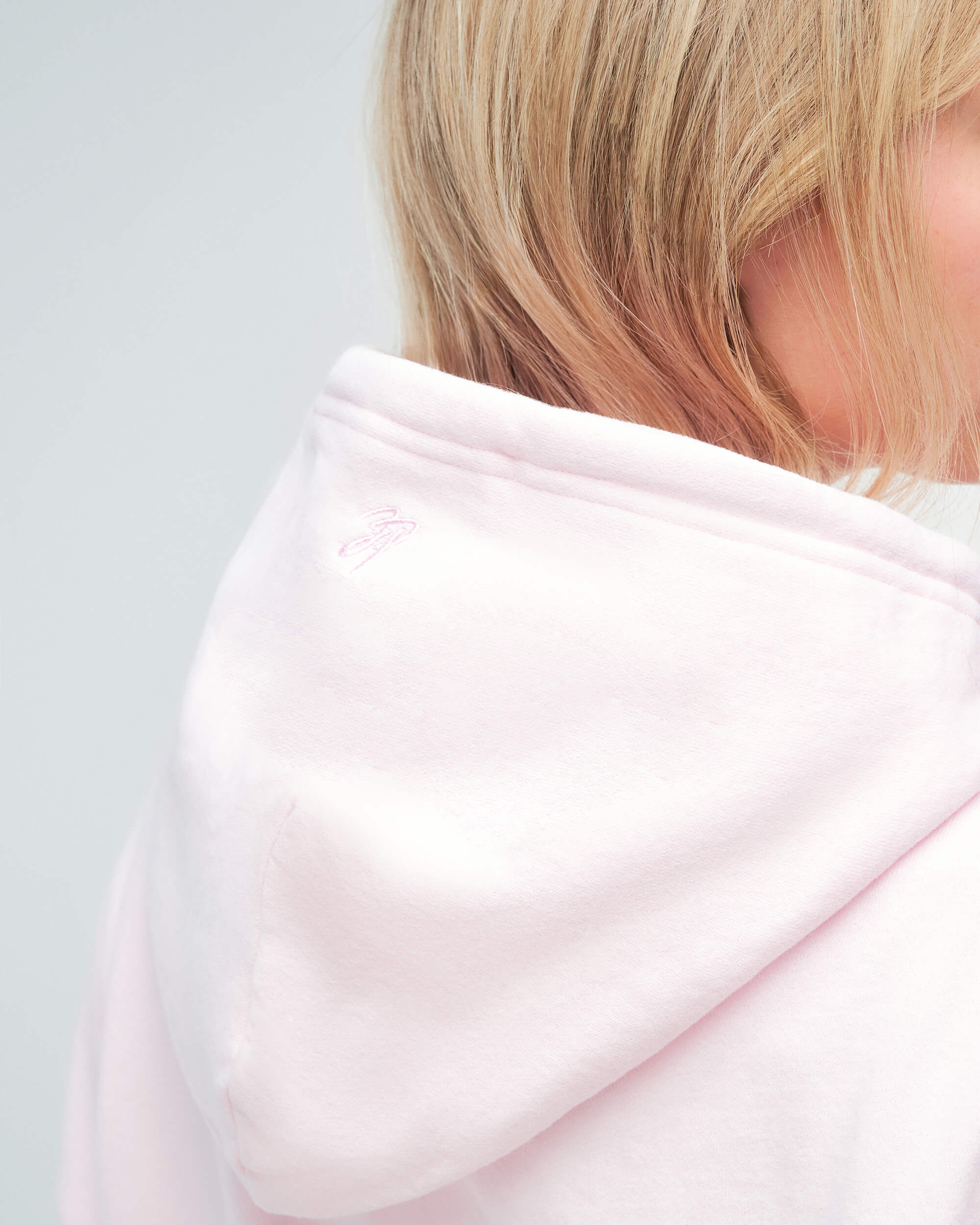 Yel - Oversized Pullover Hoodie