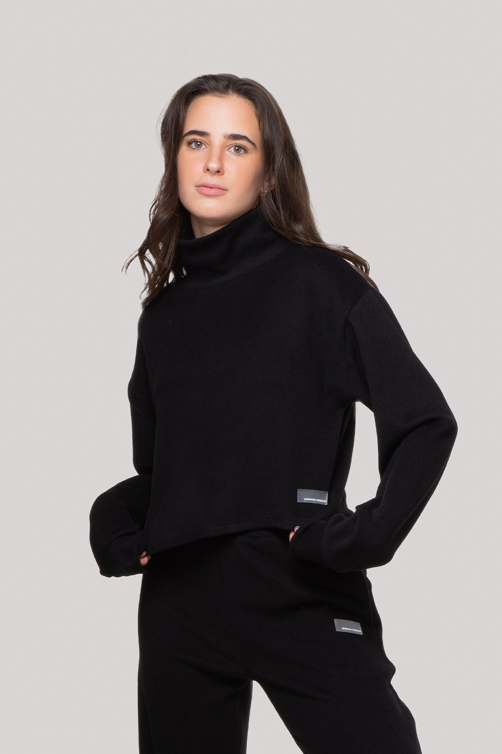 Evelyn - Relaxed Fit Turtle Neck Top